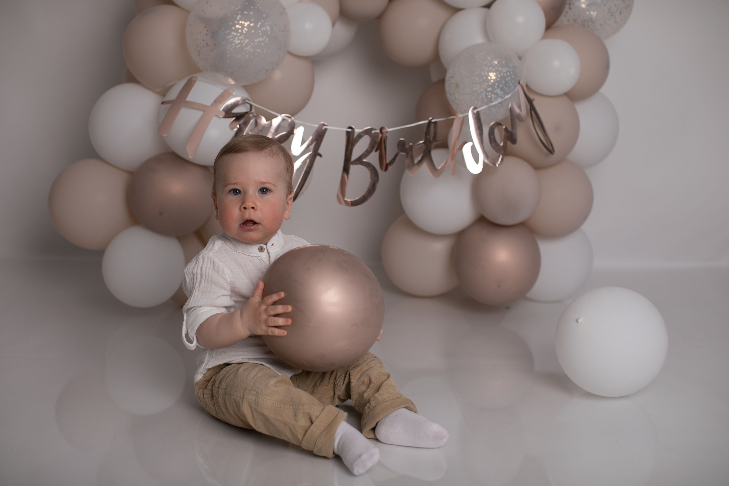 Съемка Первый тортик. Фотограф новорожденных