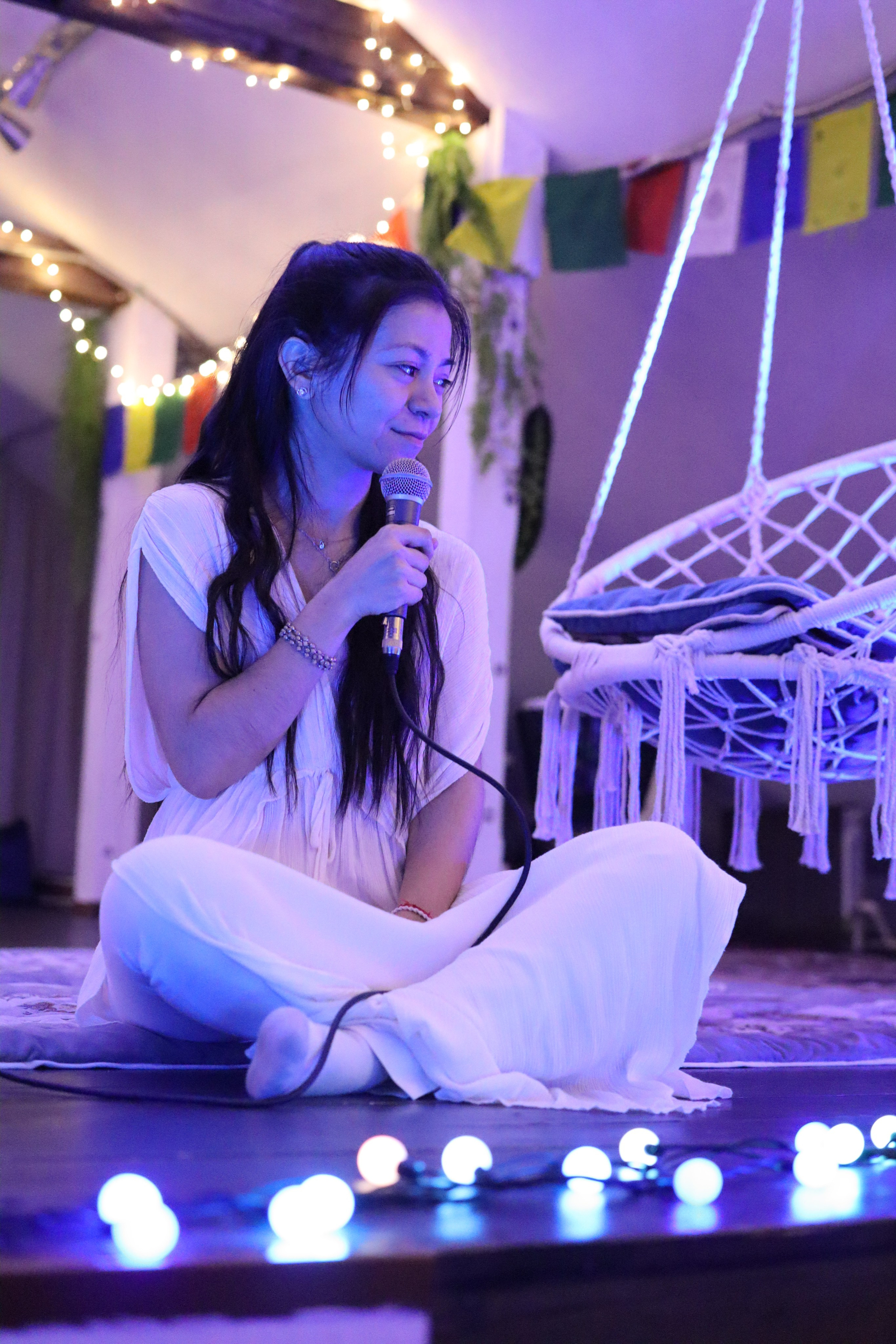 Bhakti Mantra. Photo Ninja