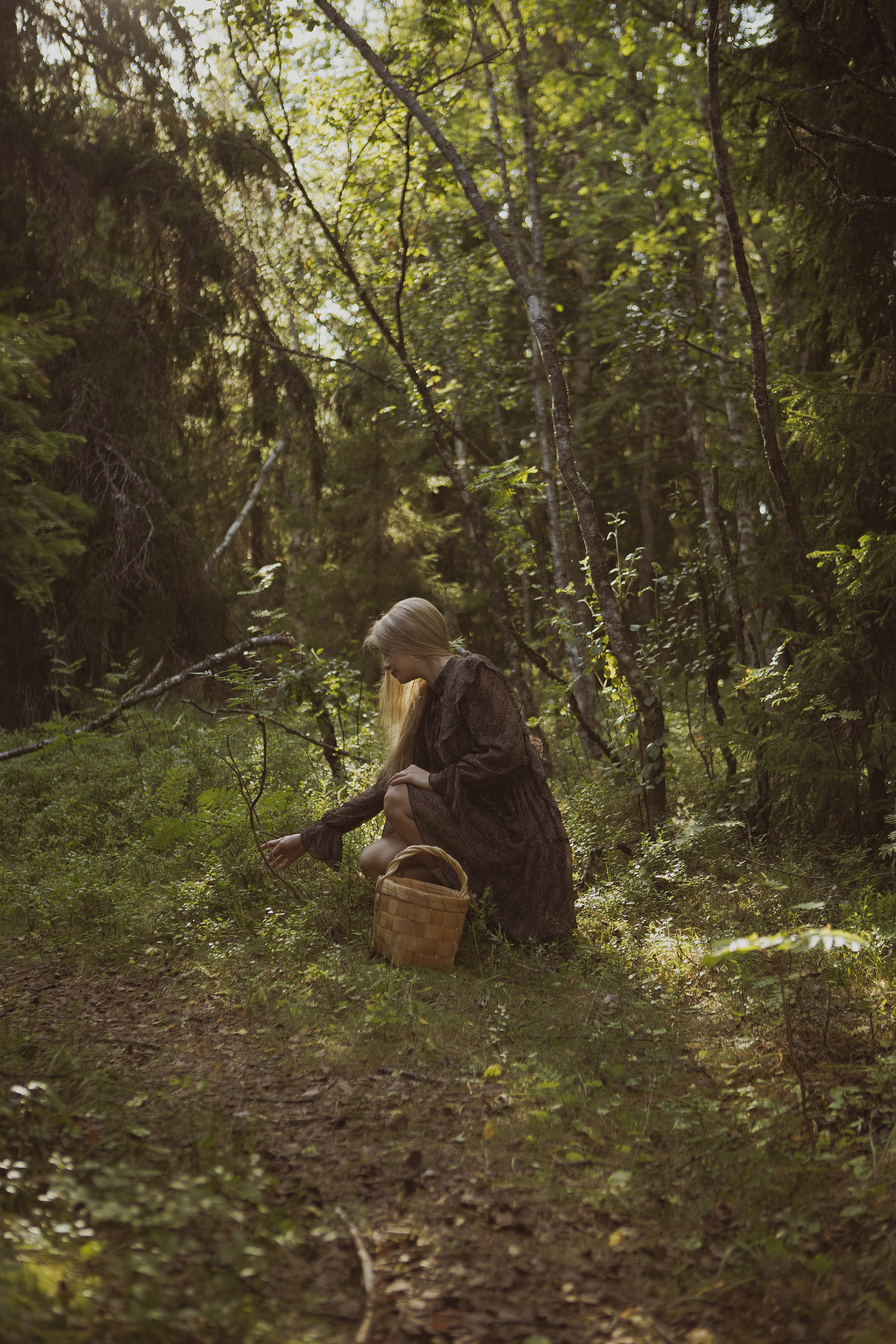 Семейная фотосессия в лесу. Фотограф в Москве Таша Логинова
