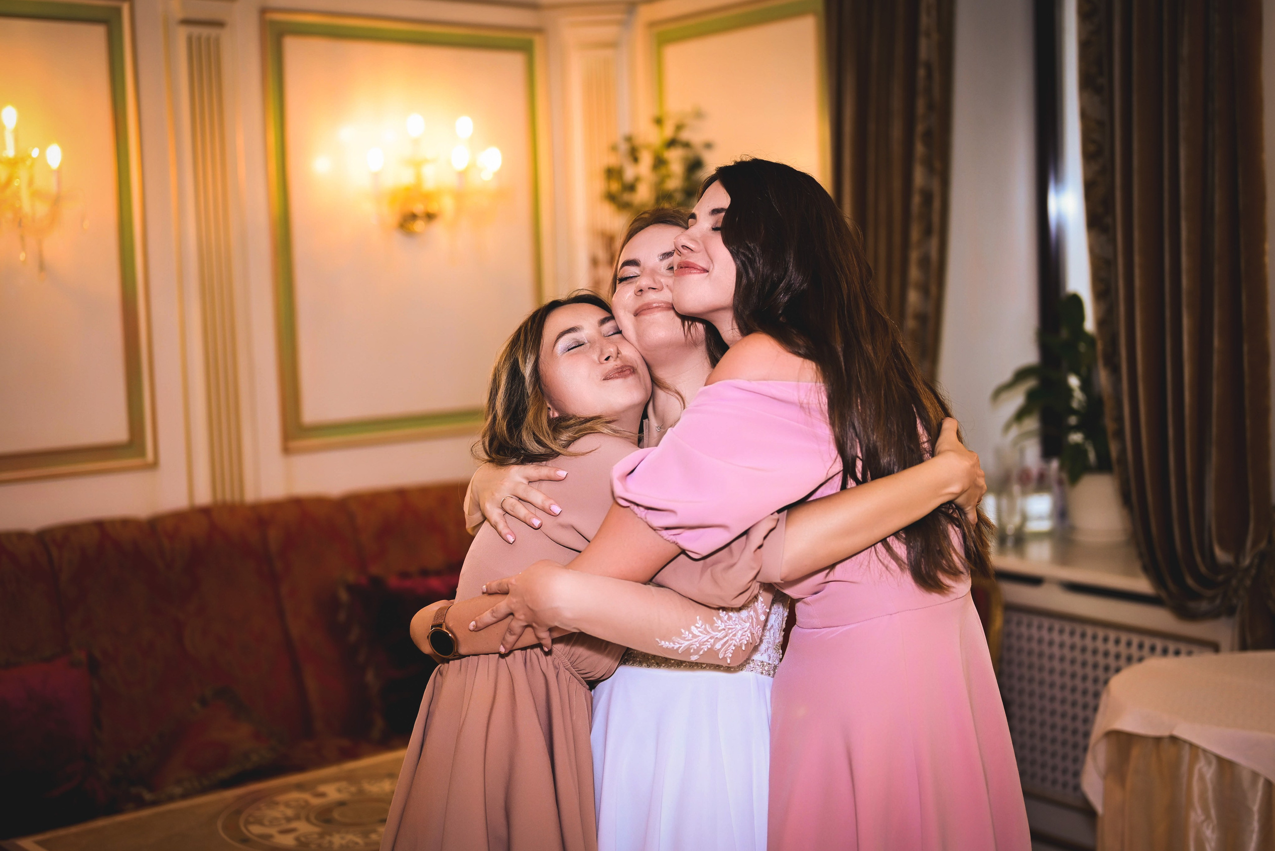 Свадебная съемка, фотограф на свадьбу в Москве, свадебная фотосессия Москва. Главная