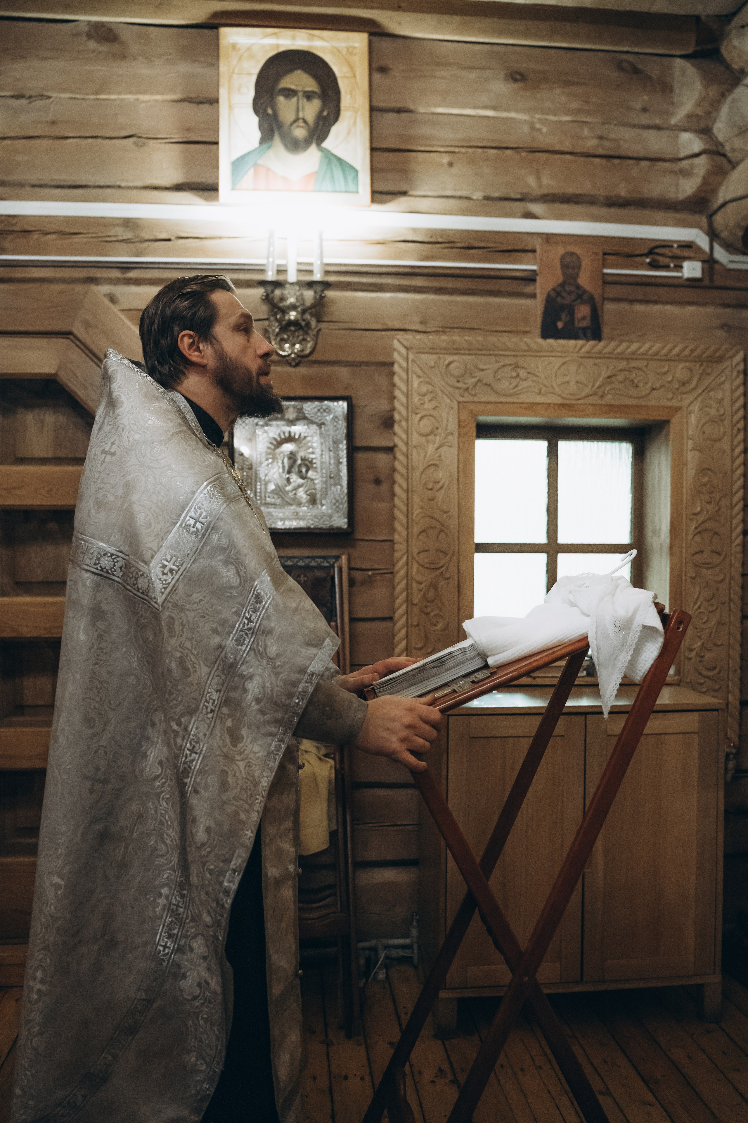 Фотосессия крещения Медведково. Фотограф Ольга Рубцова в Москве и Московской области