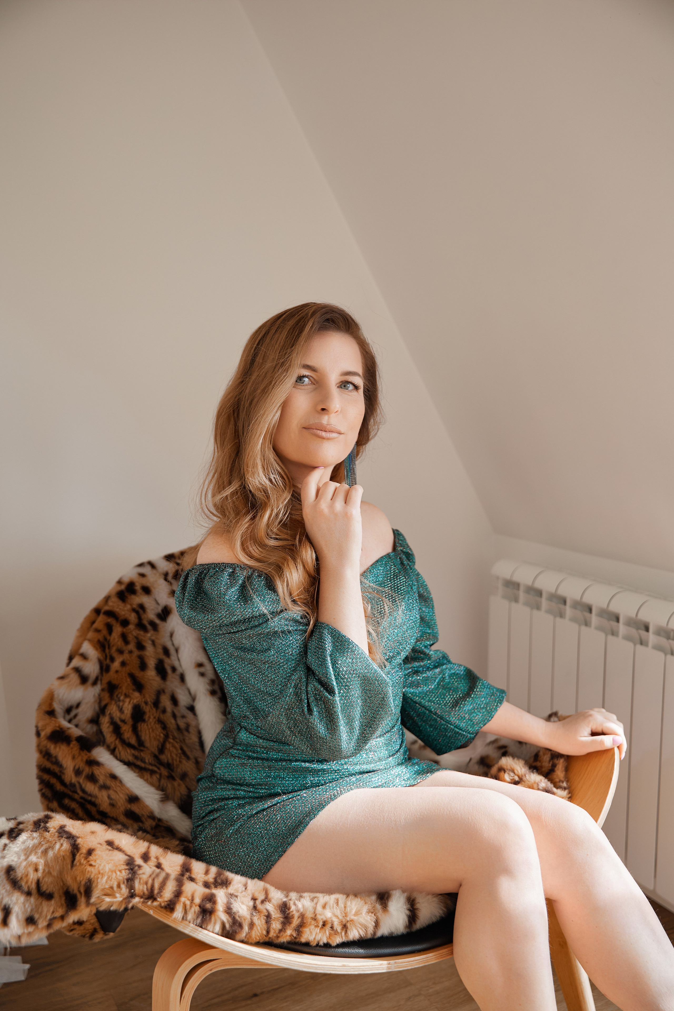 Света и Настя. Фотограф женского портрета, беременности и материнства Харькова Елена