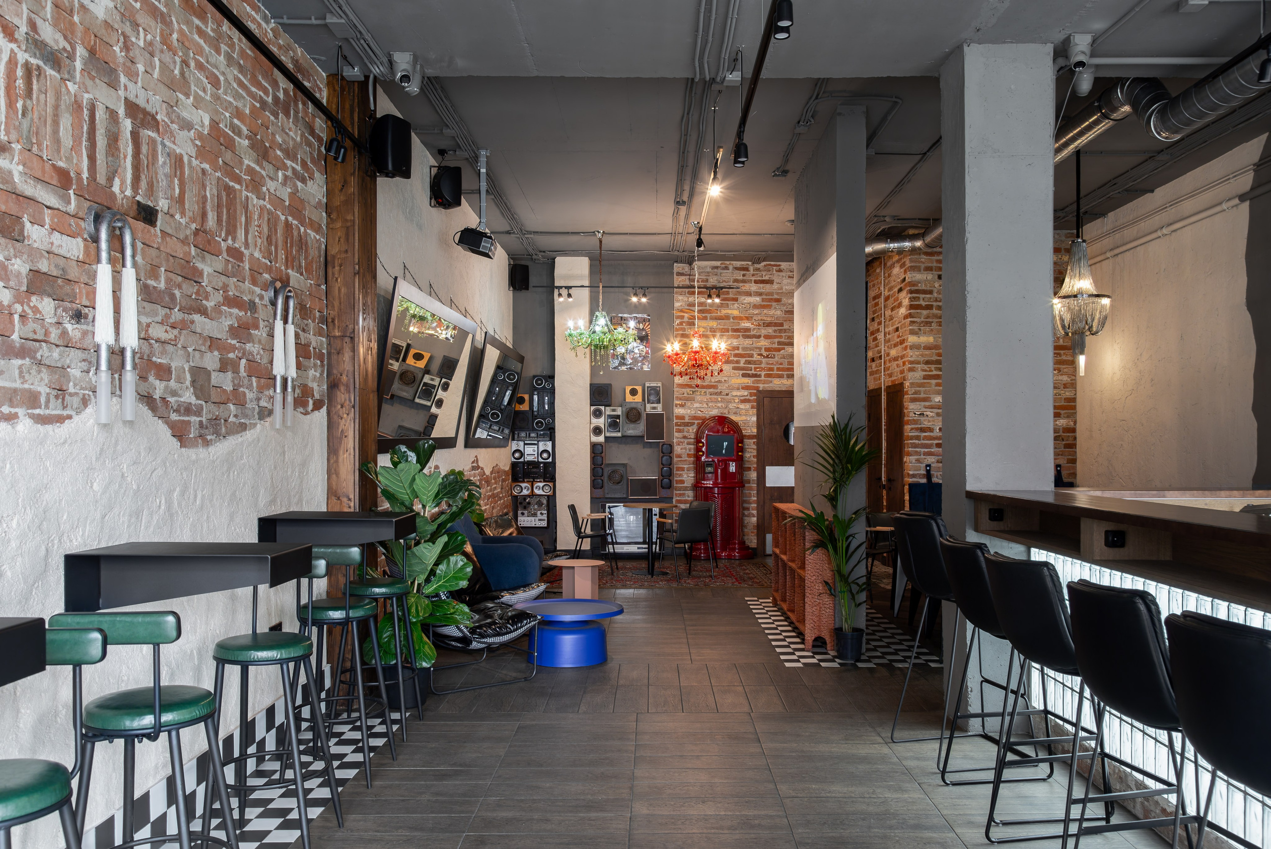 Dive Bar by Lena Golubinskaya. Ekaterina Symidi. Interior Photographer