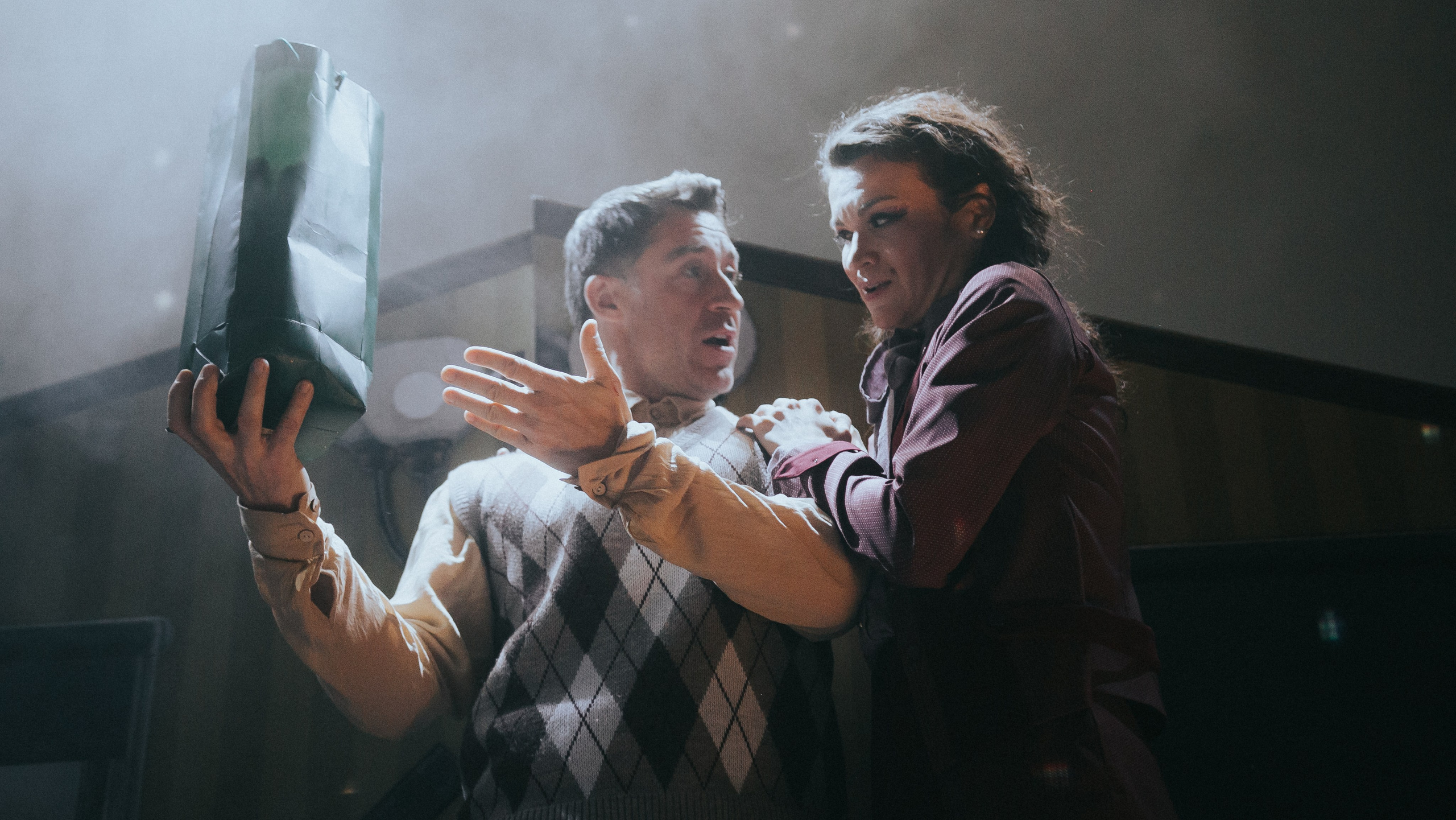 MF PROD. — CHRISTMAS TREE. MOVIE FAMILY PRODUCTION