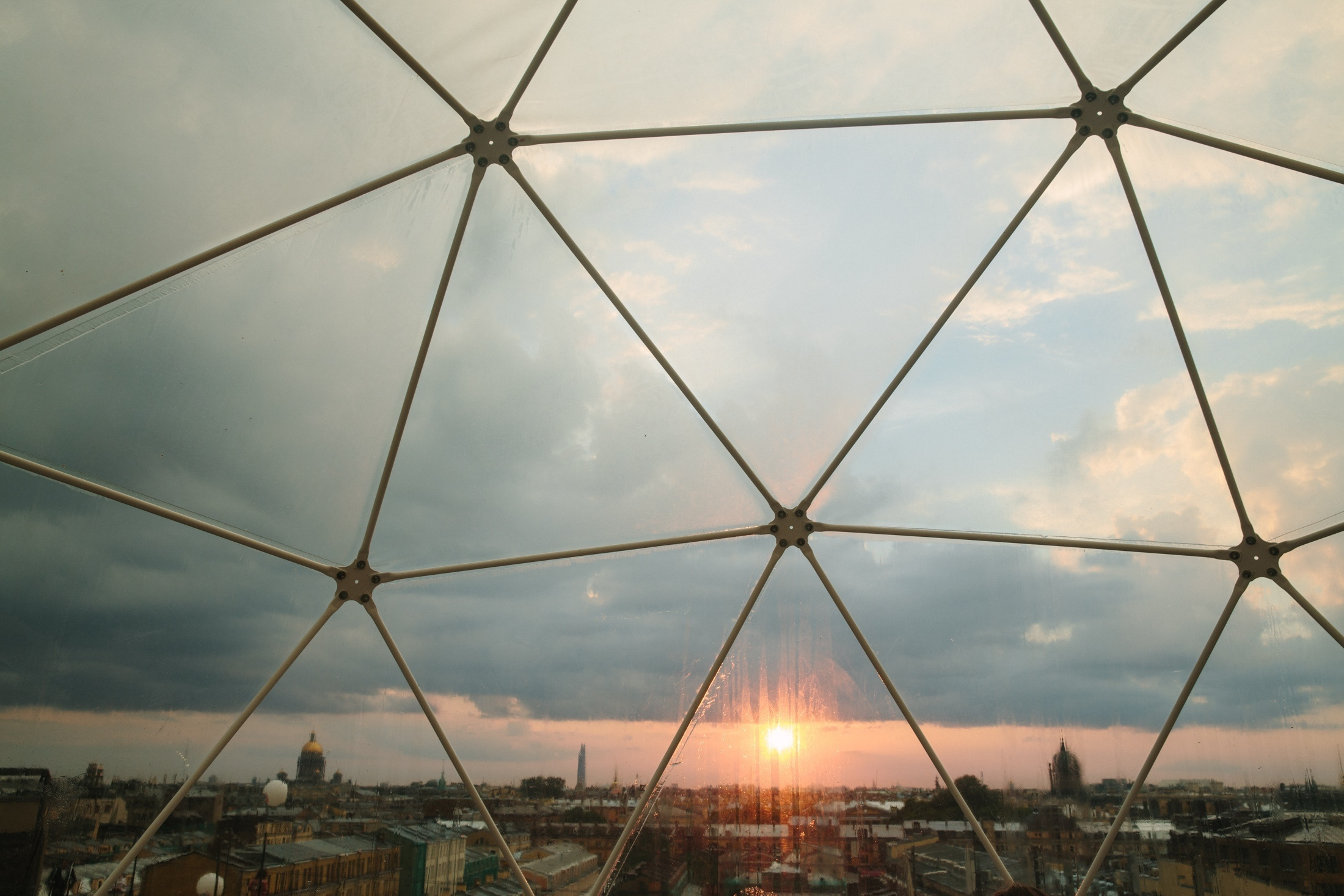 Фотография Вид с крыши Петербург после грозы