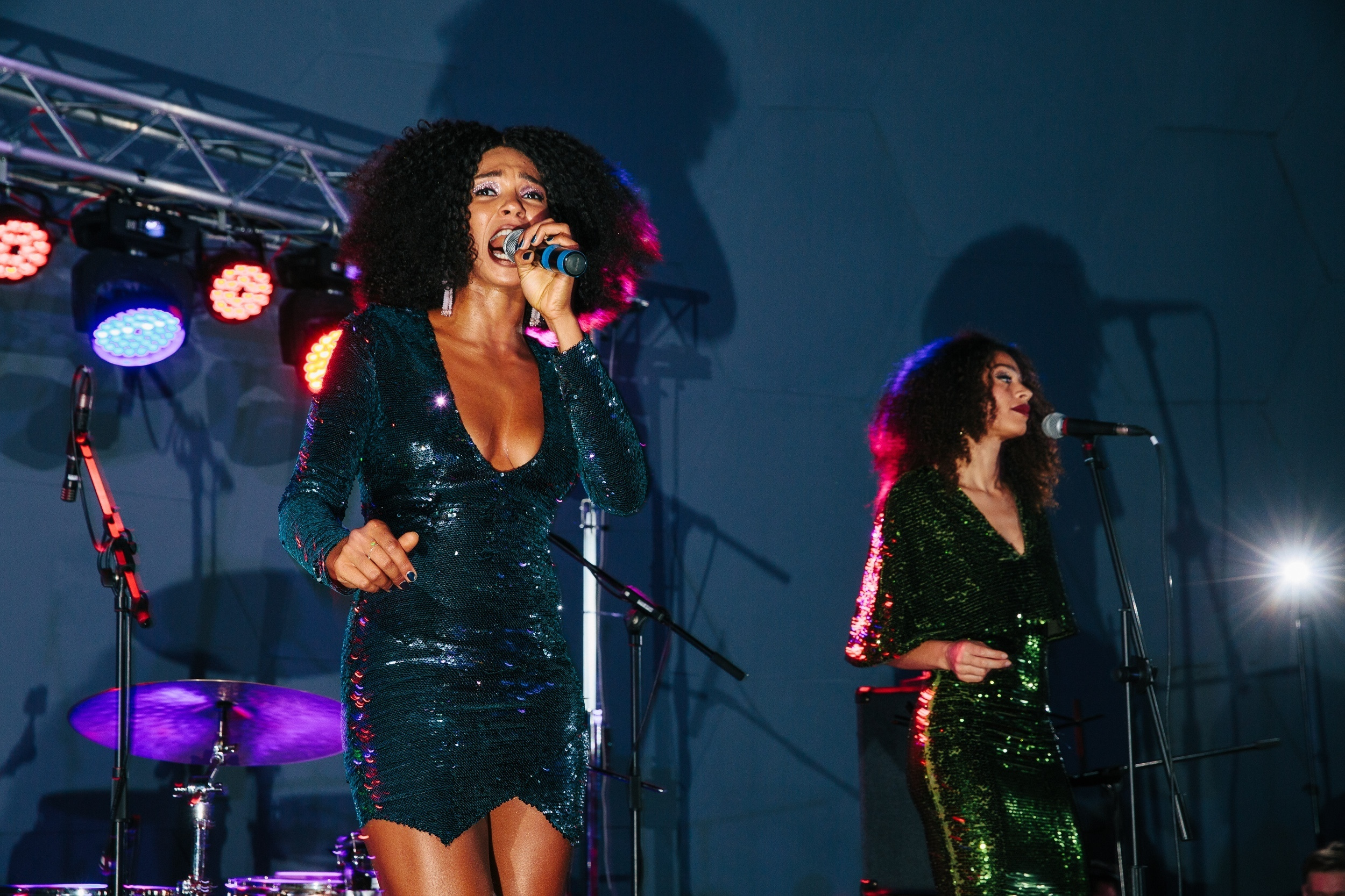 Фотография корпоратив новогодний Планетарий №1  кавер-шоу "Маори" Maori кавер группа