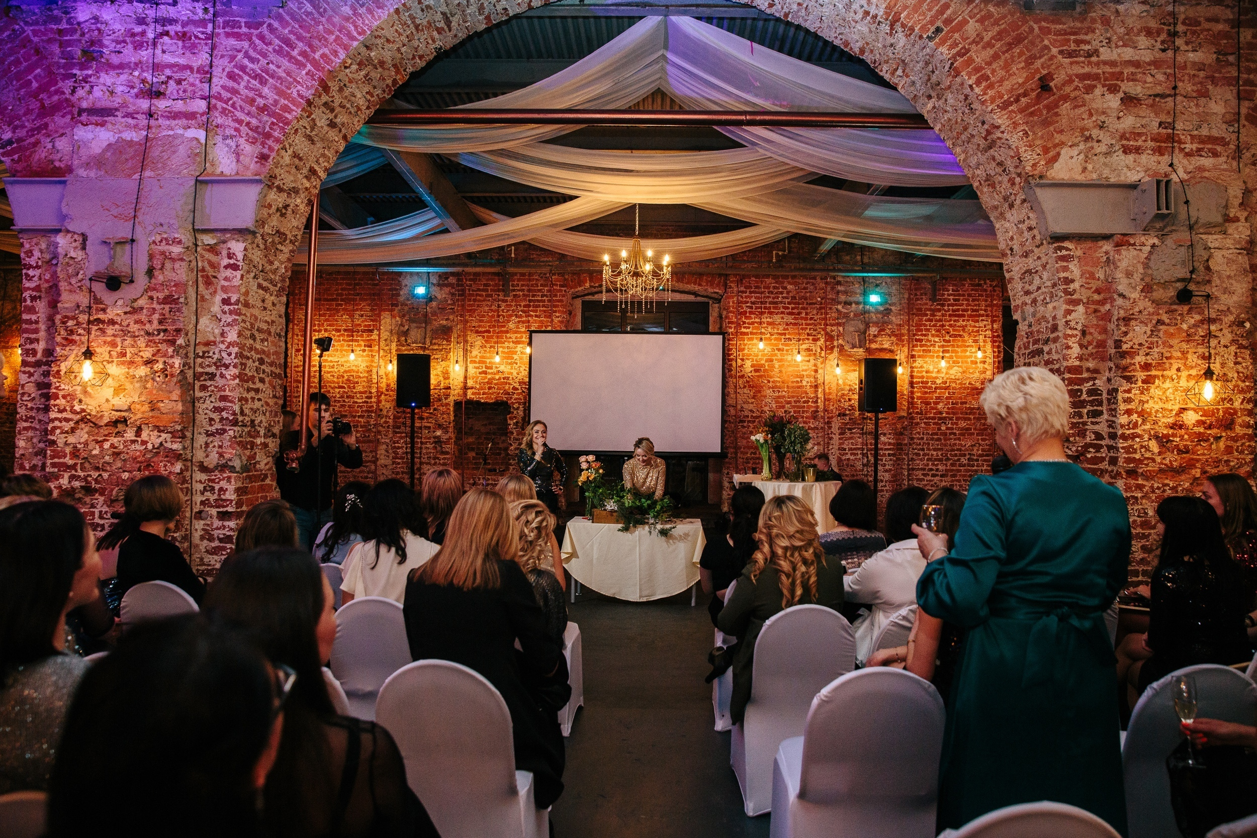 фотография Ресторан-лофт Хаянис Холл школа флористики Елены Поповой