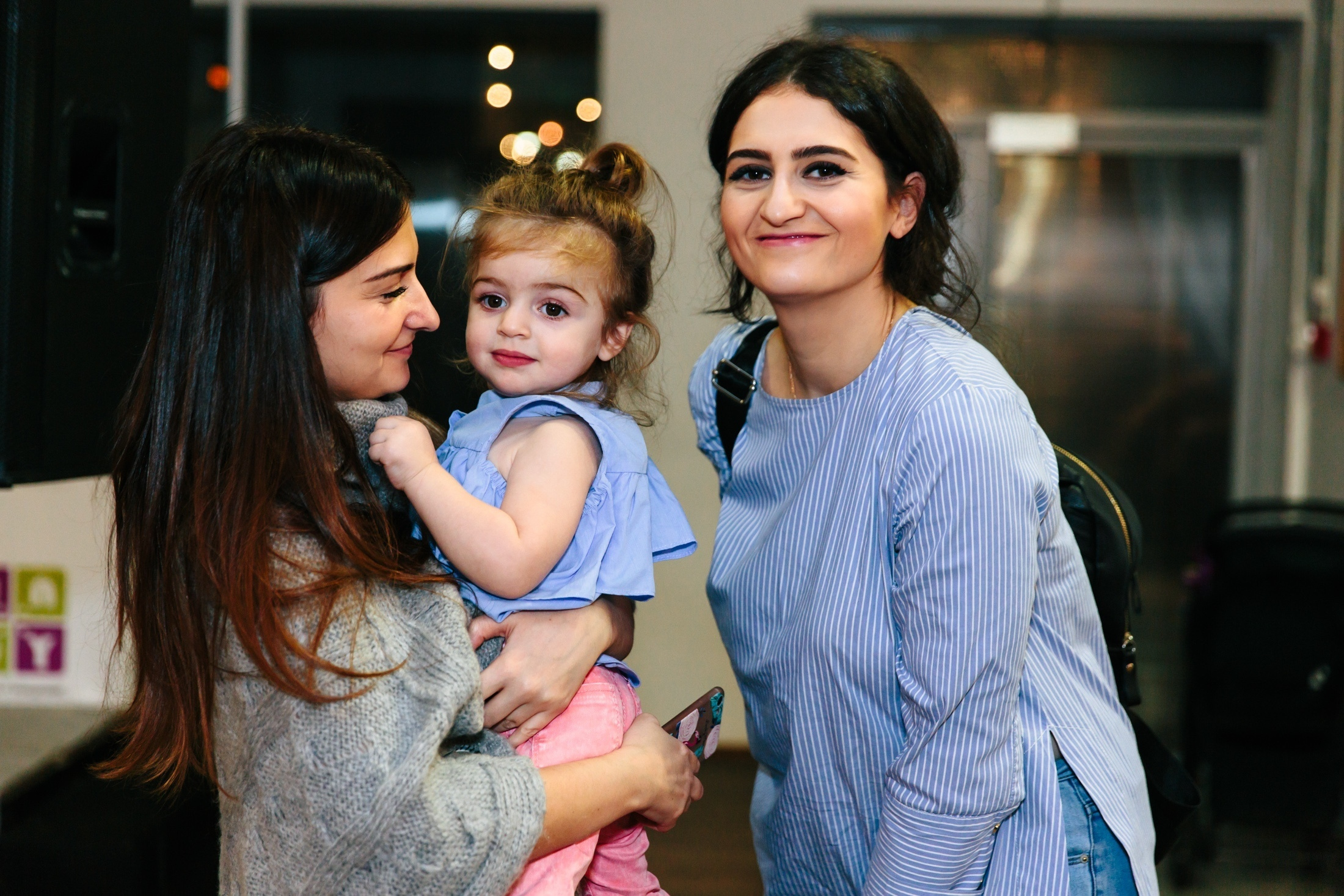 Фотография Инстамамас маркет Ткачи выставка товаров для мам и детей