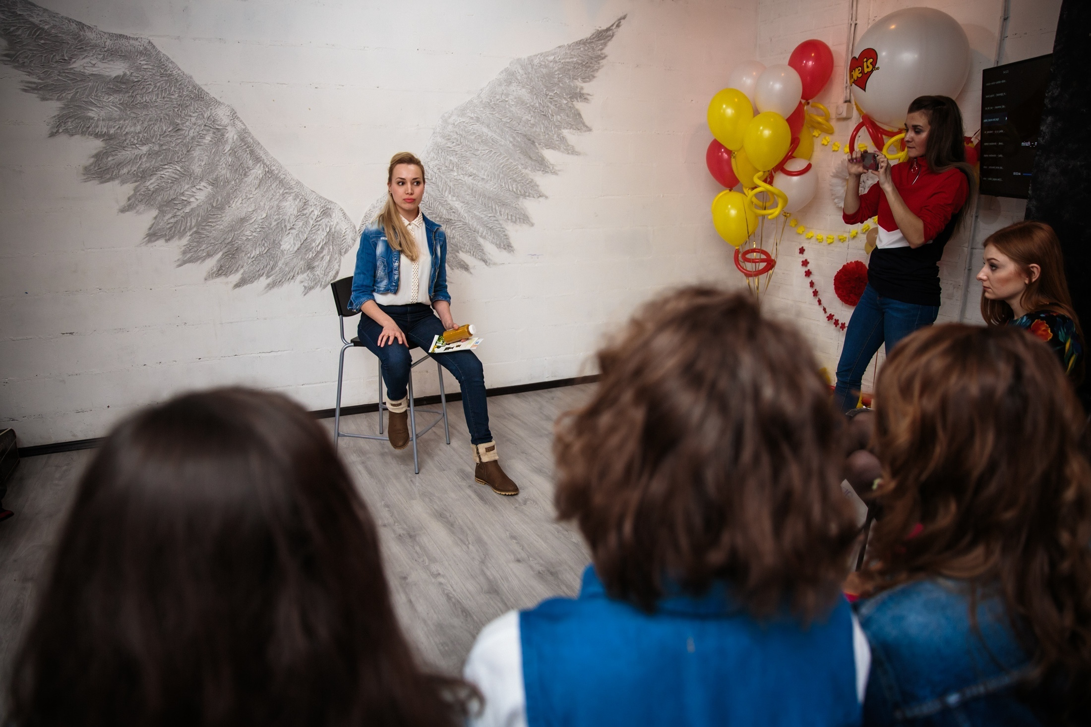 Фотография девичник вечеринка 90х годов 