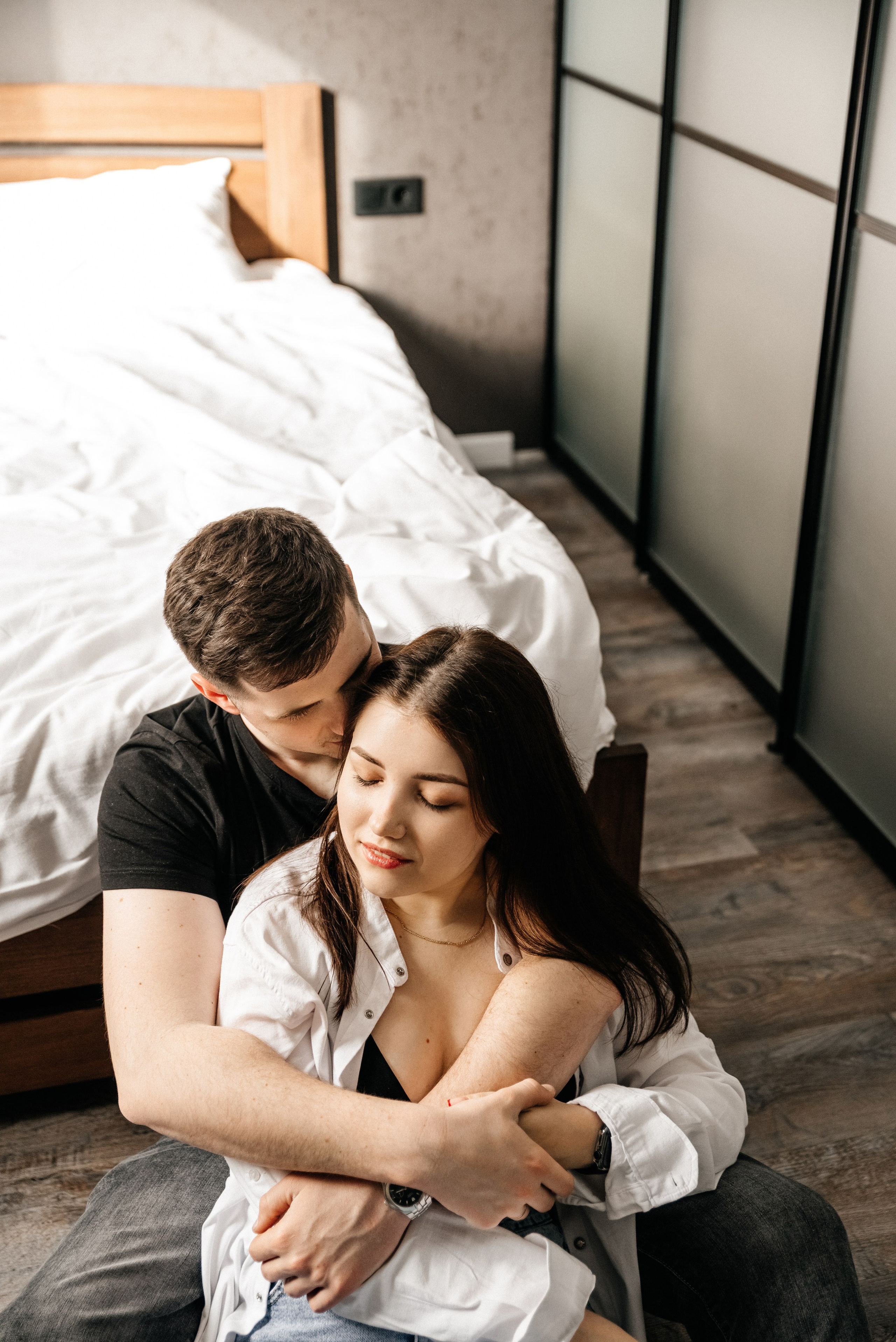 Домашние обнимашки. Свадебный и портретный фотограф в Минске Наташа Каракулова