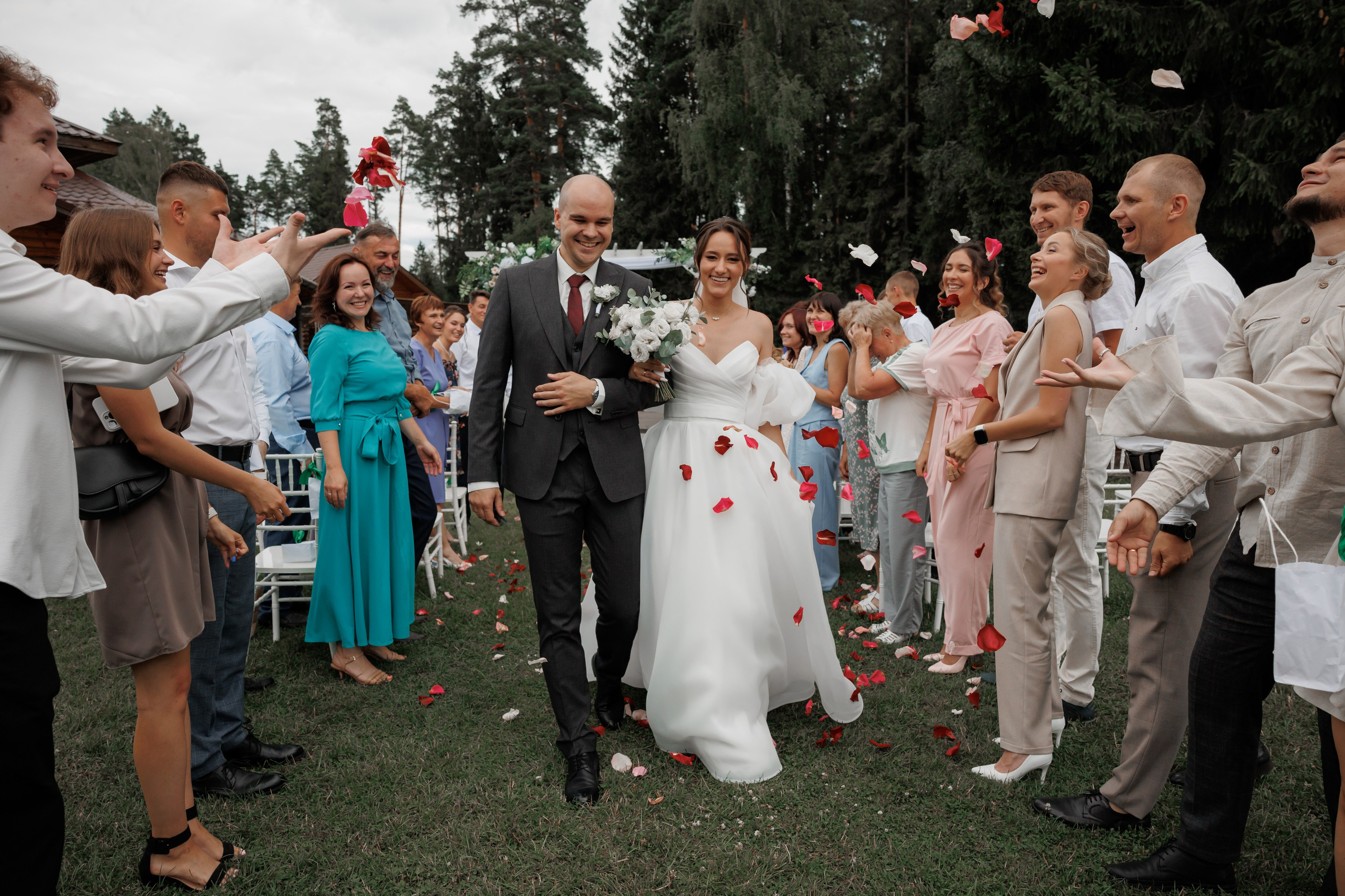 Полина и Дмитрий, загородный клуб «Барин», ЗАГС в г. Пушкино. Свадебный и репортажный фотограф (Москва, Королев и другие)