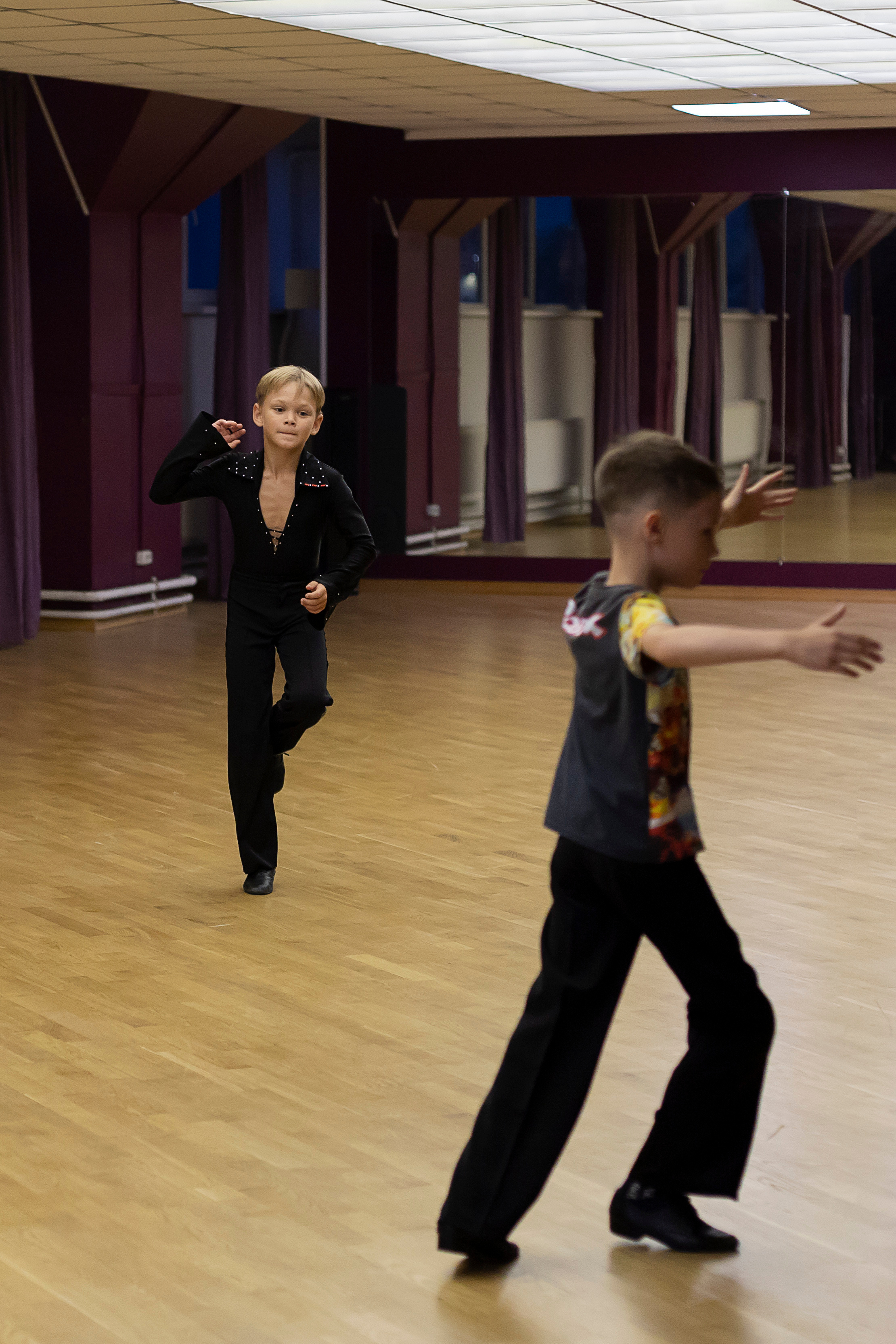 Танцевальная вечеринка в стиле Барби и Кен. Юлия Разваркина фотограф Подольск