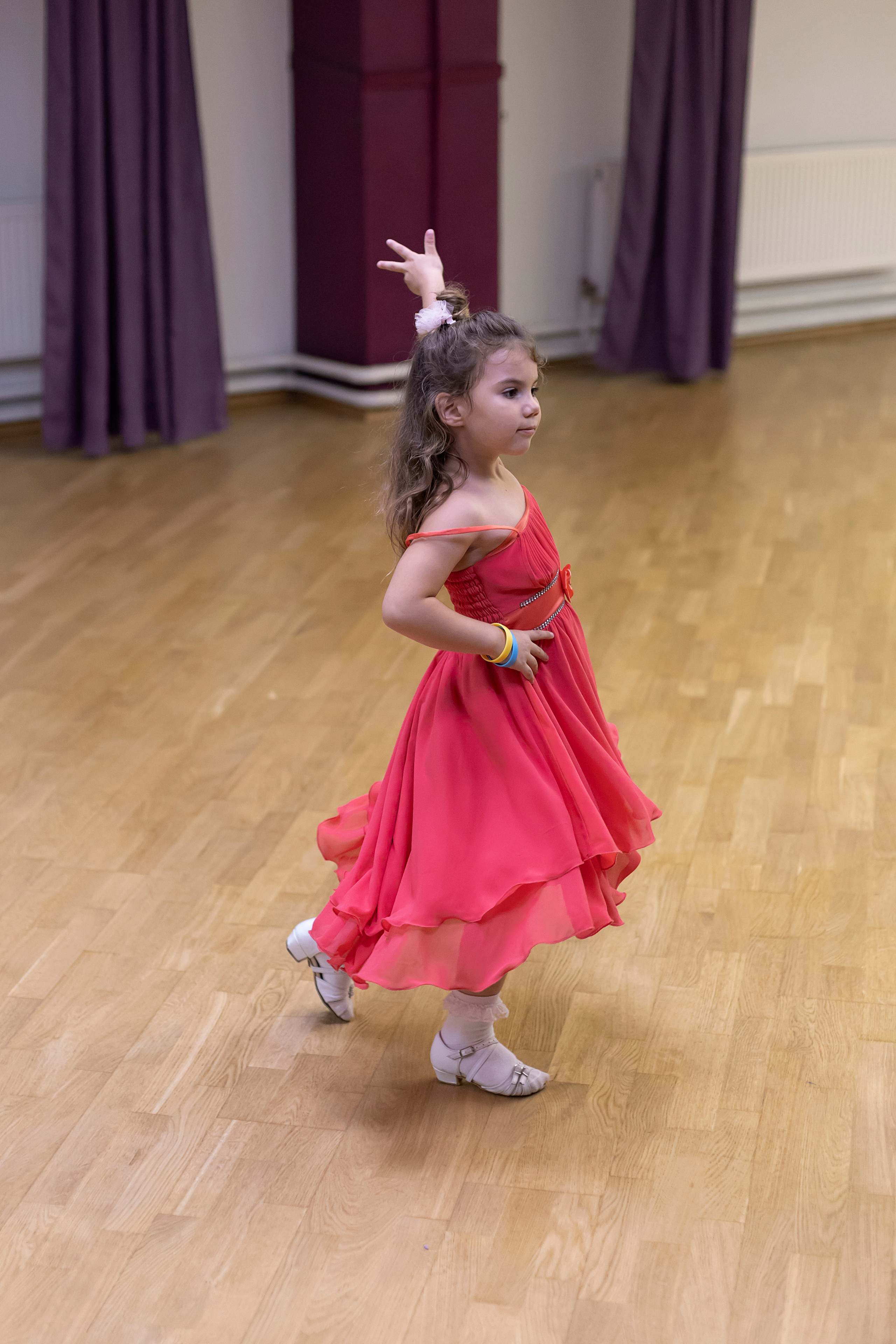 Танцевальная вечеринка в стиле Барби и Кен. Юлия Разваркина фотограф Подольск