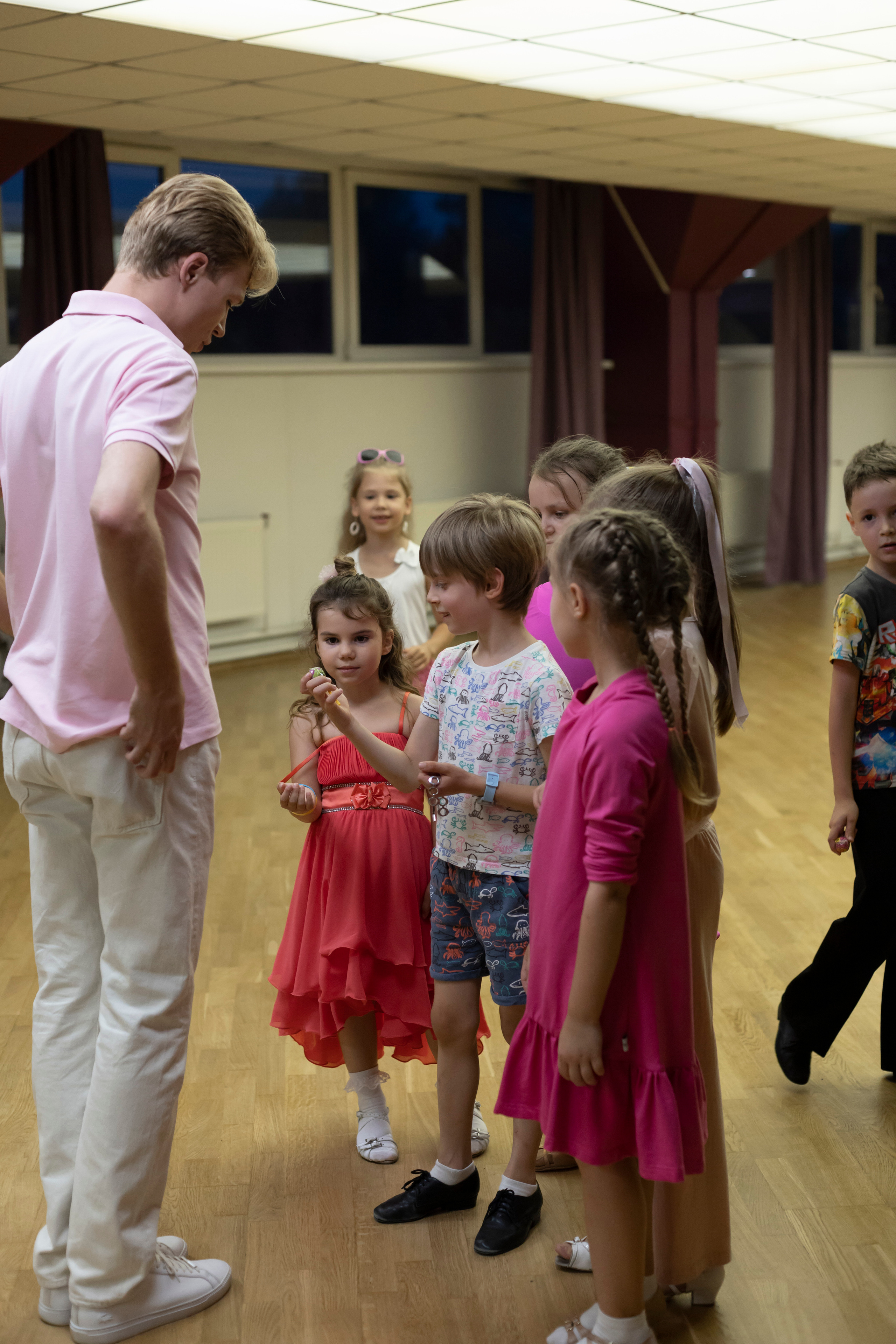 Танцевальная вечеринка в стиле Барби и Кен. Юлия Разваркина фотограф Подольск