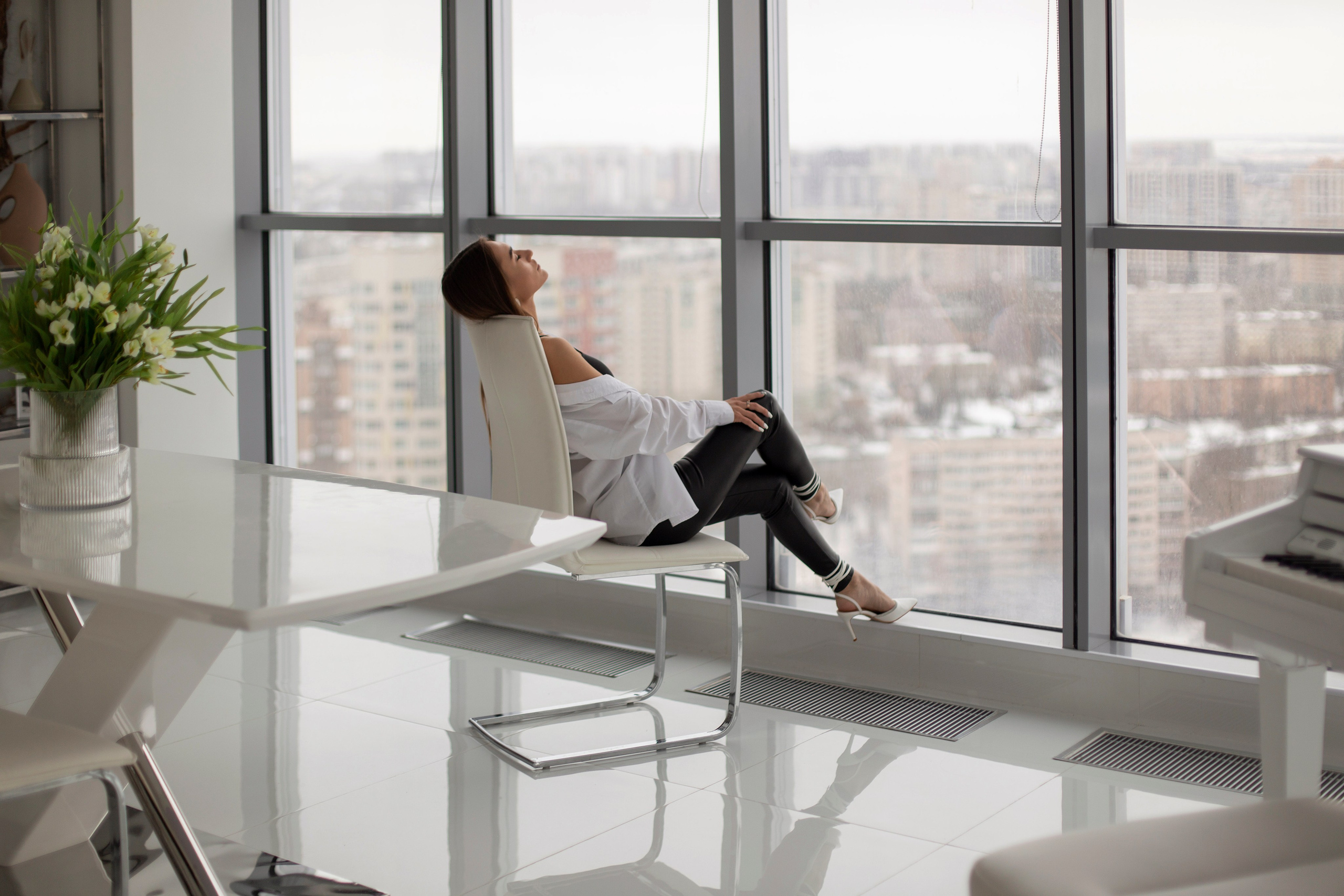 Портретная фотосъемка девушки в студии. Свадебный и портретный фотограф в Санкт-Петербурге Надежда Чечулина