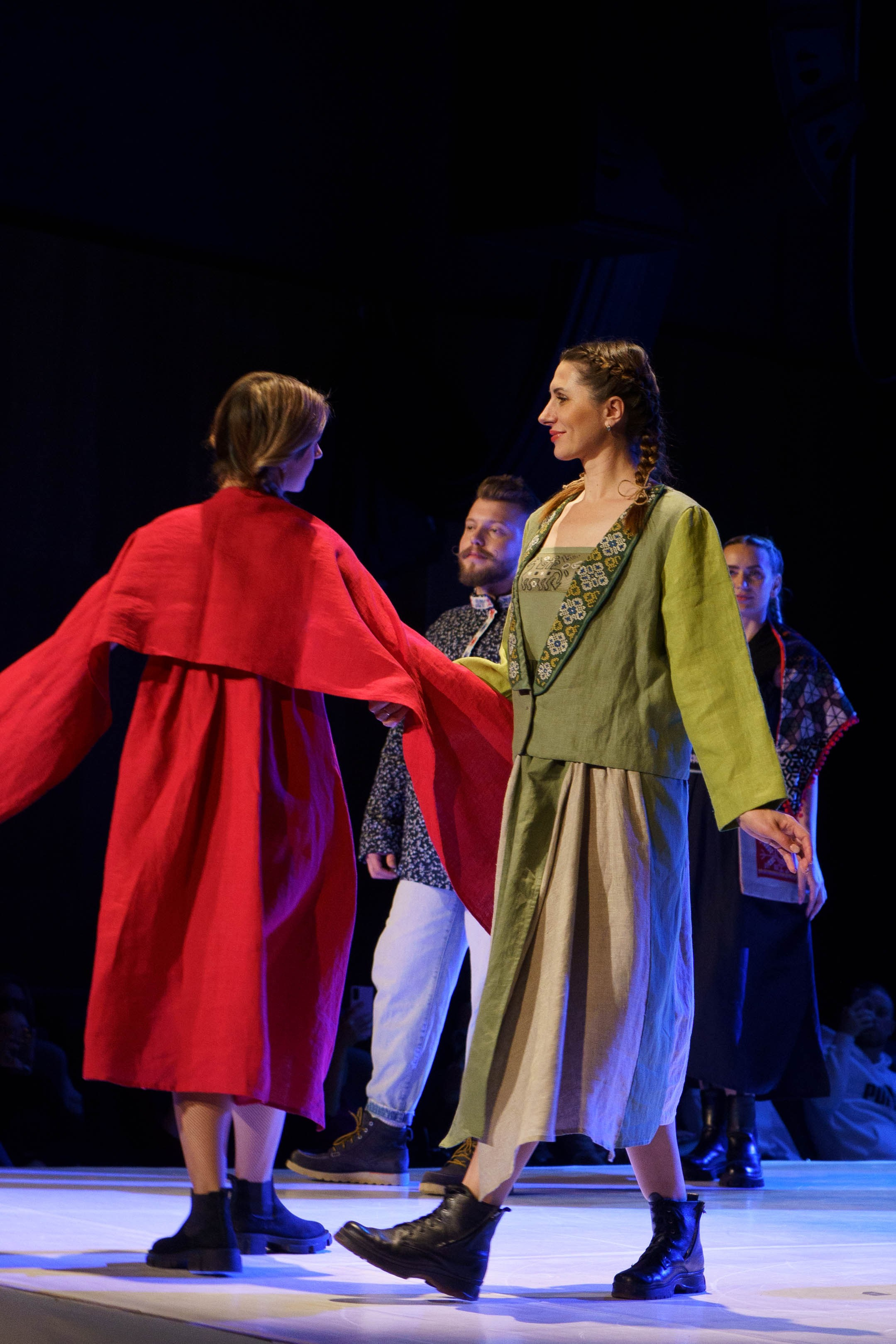 Дефиле. Фотограф/ видеограф Катя Ильина Калуга