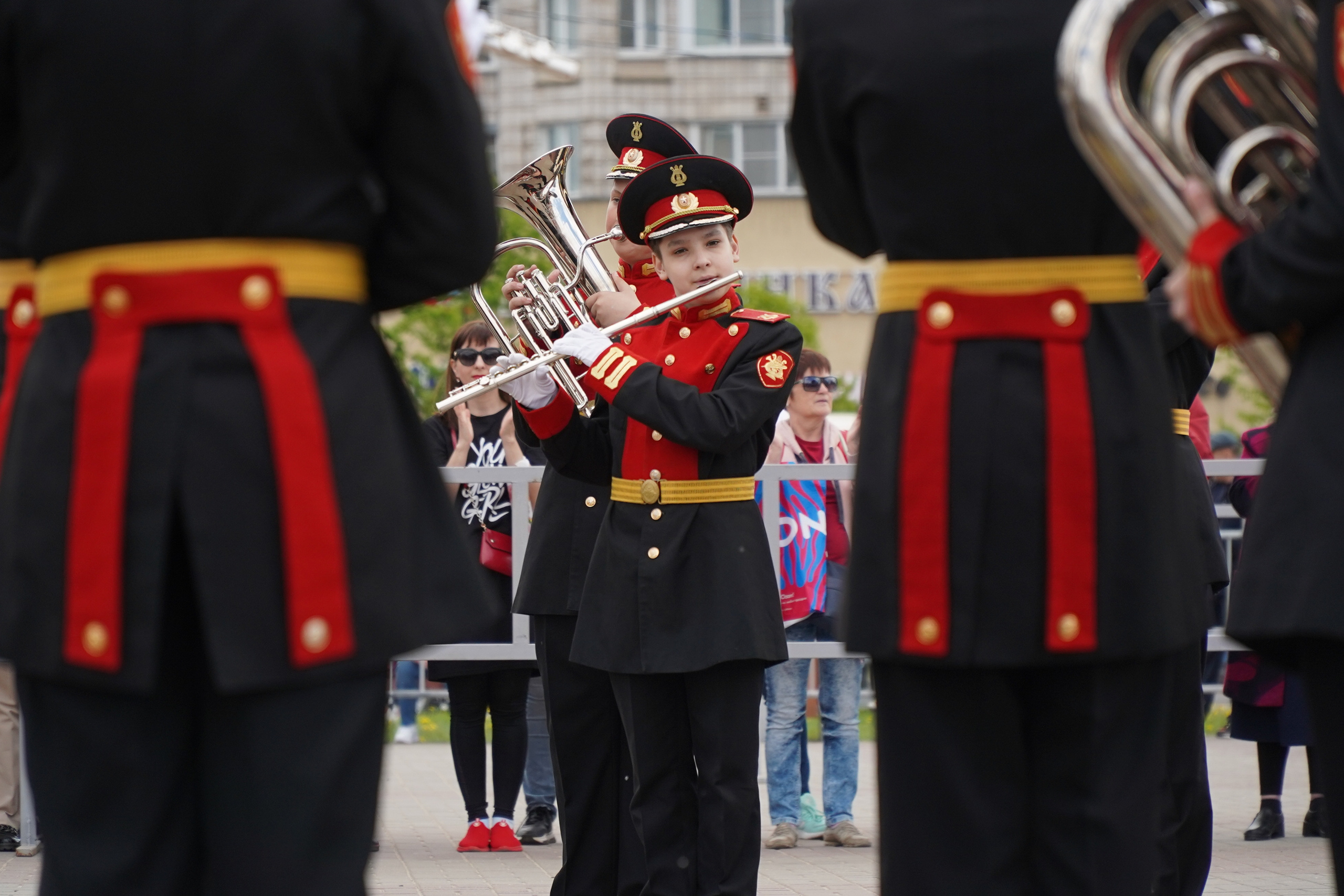 ВЫСТУПЛЕНИЕ ВОЕННОГО ОРКЕСТРА. Фотограф Наталья Погодина в г. Обнинске
