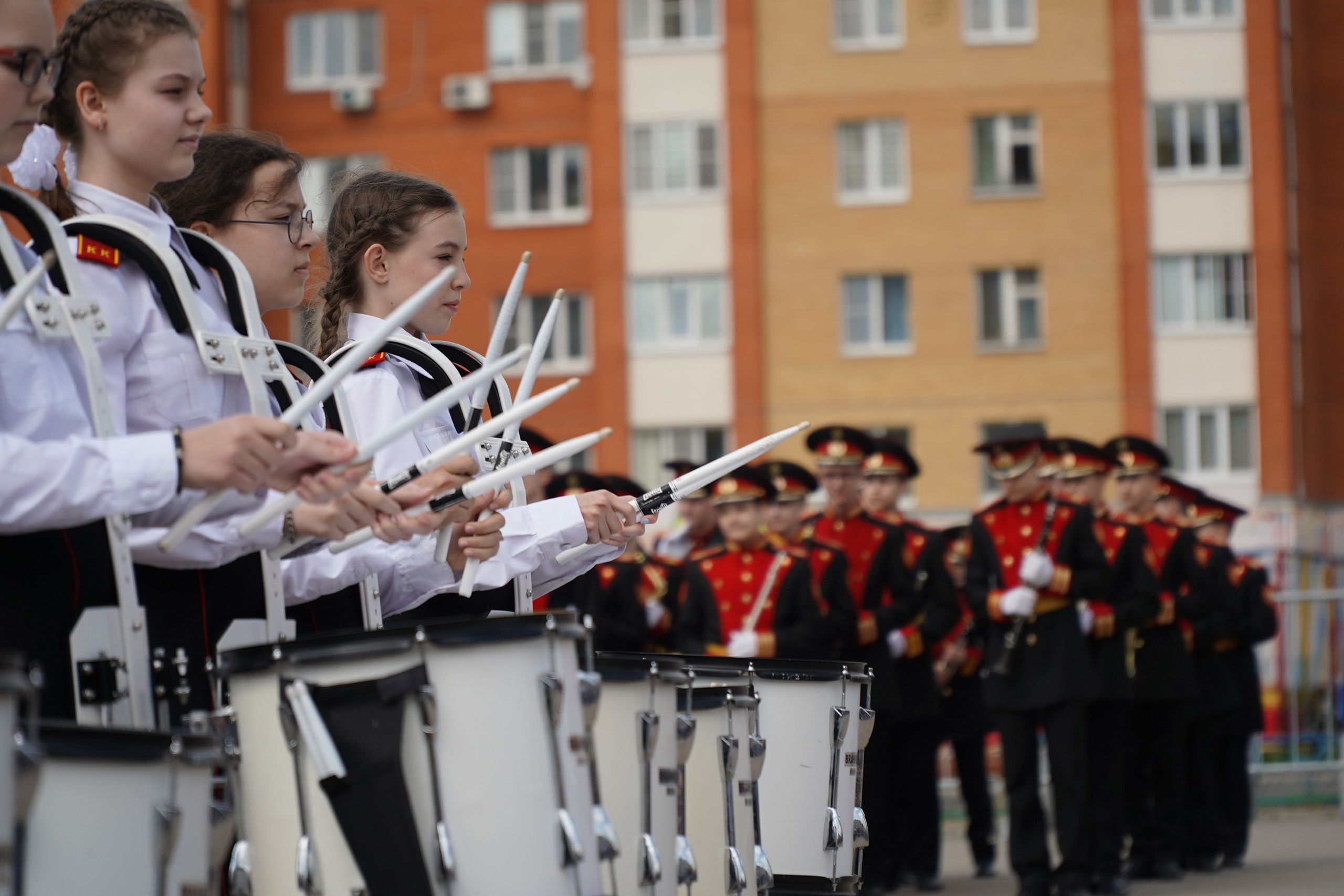 ВЫСТУПЛЕНИЕ ВОЕННОГО ОРКЕСТРА. Фотограф Наталья Погодина в г. Обнинске