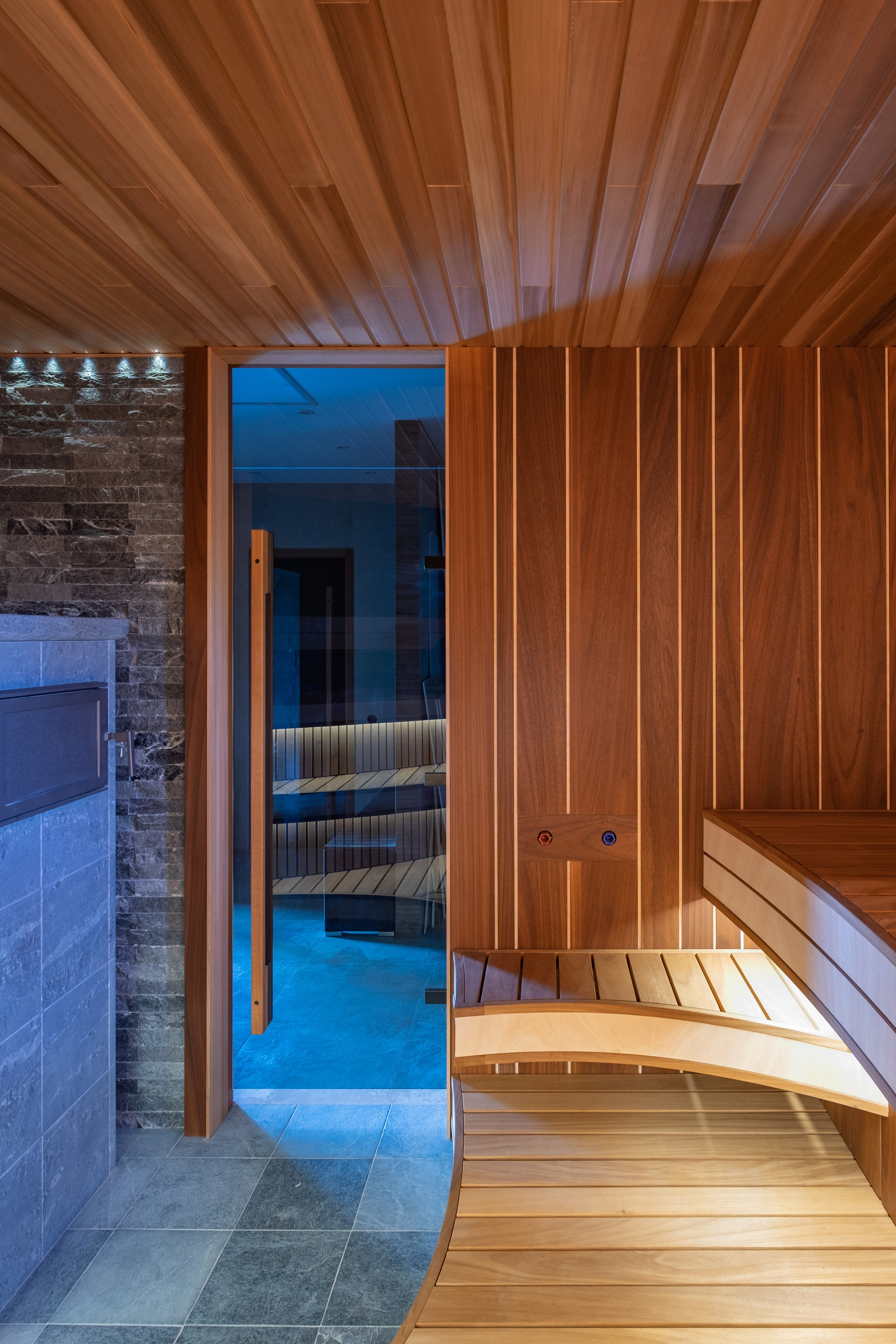 Двери. Творческая мастерская