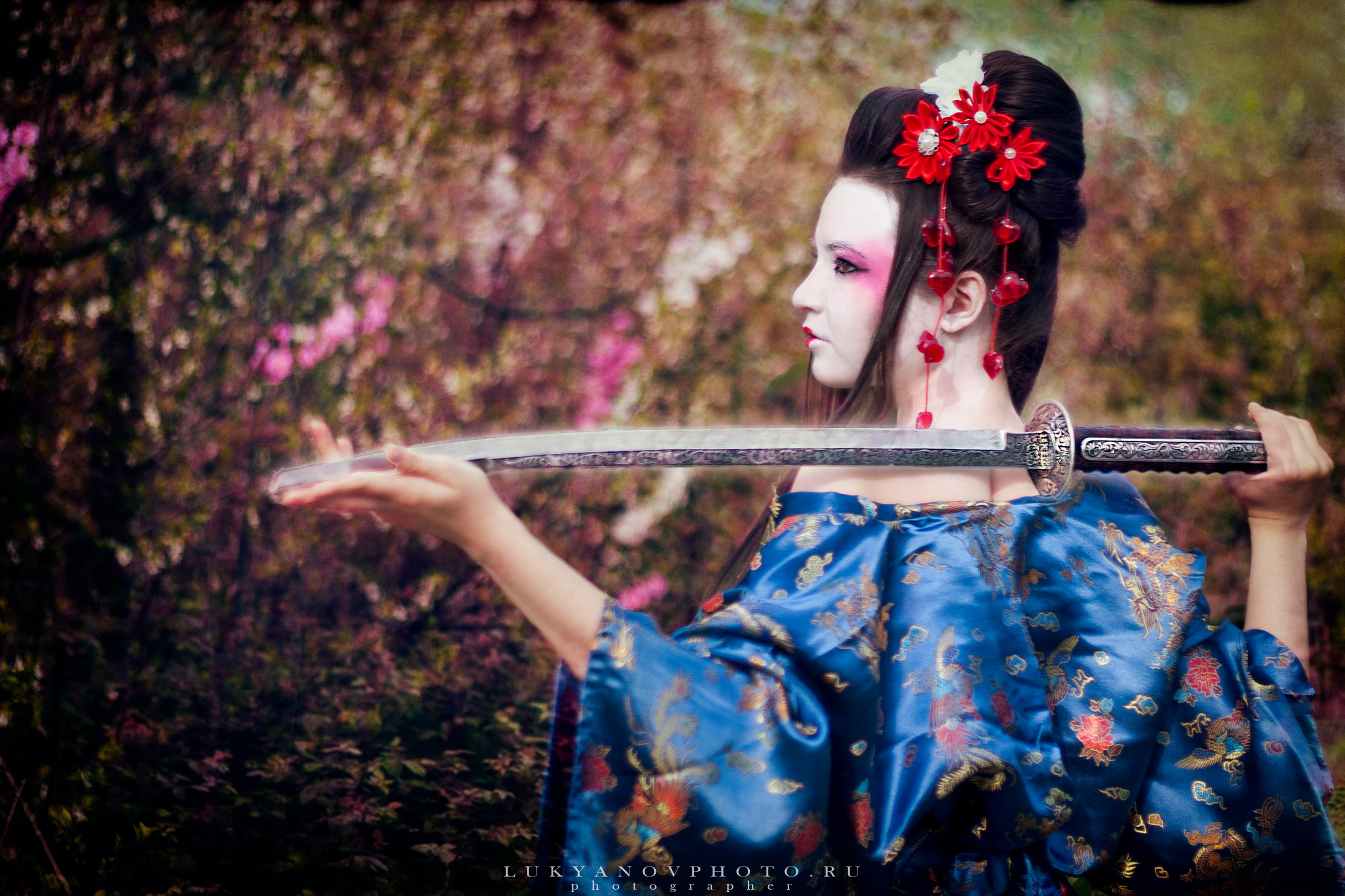Фотограф - Лукьянов Виталий Тульская область г.Новомосковск
+79105549994
фотопроект "Гейша" 
#lukyanovphoto #luky_photograph