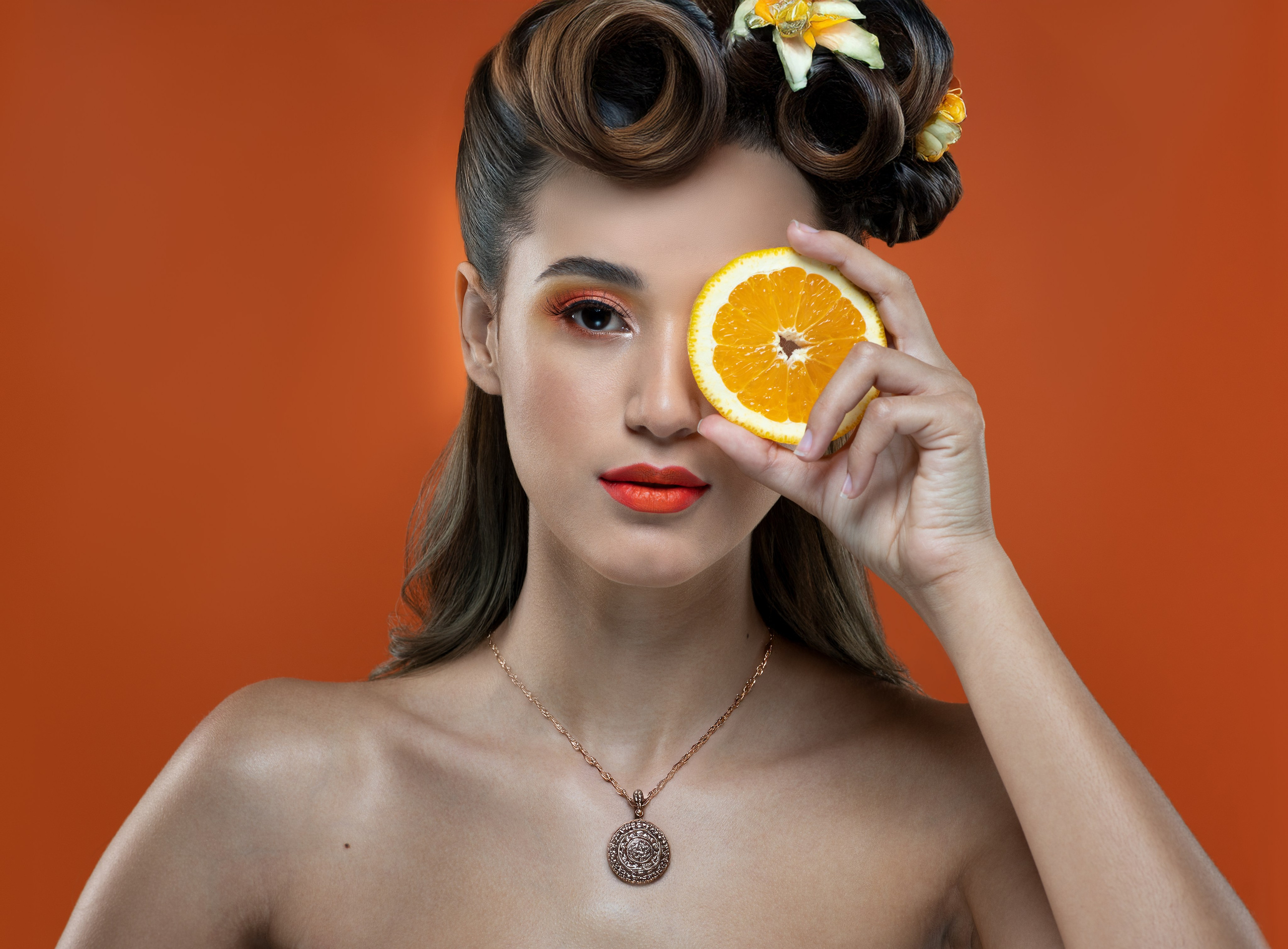 Ретушь. Ретушер и нейрокреатор Александр Муртазин. Москва