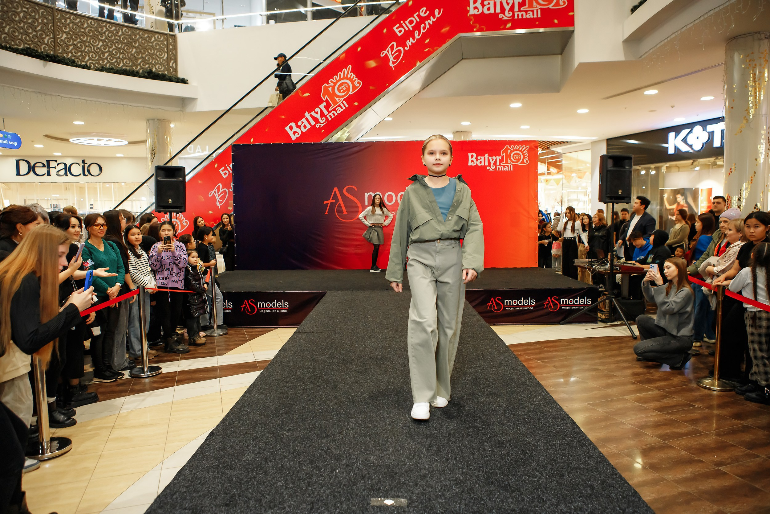 Fashion Show модельной школы AS Models. Кипятком Павлодар
