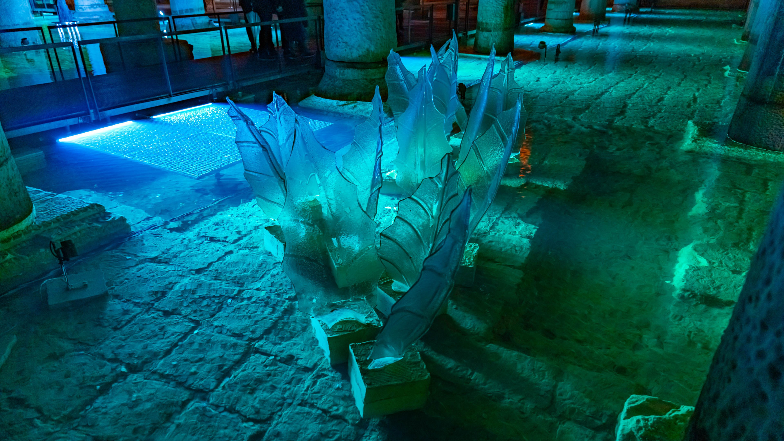 2025 0 2. Греция, Метеоры — Турция, Стамбул. Фотографии