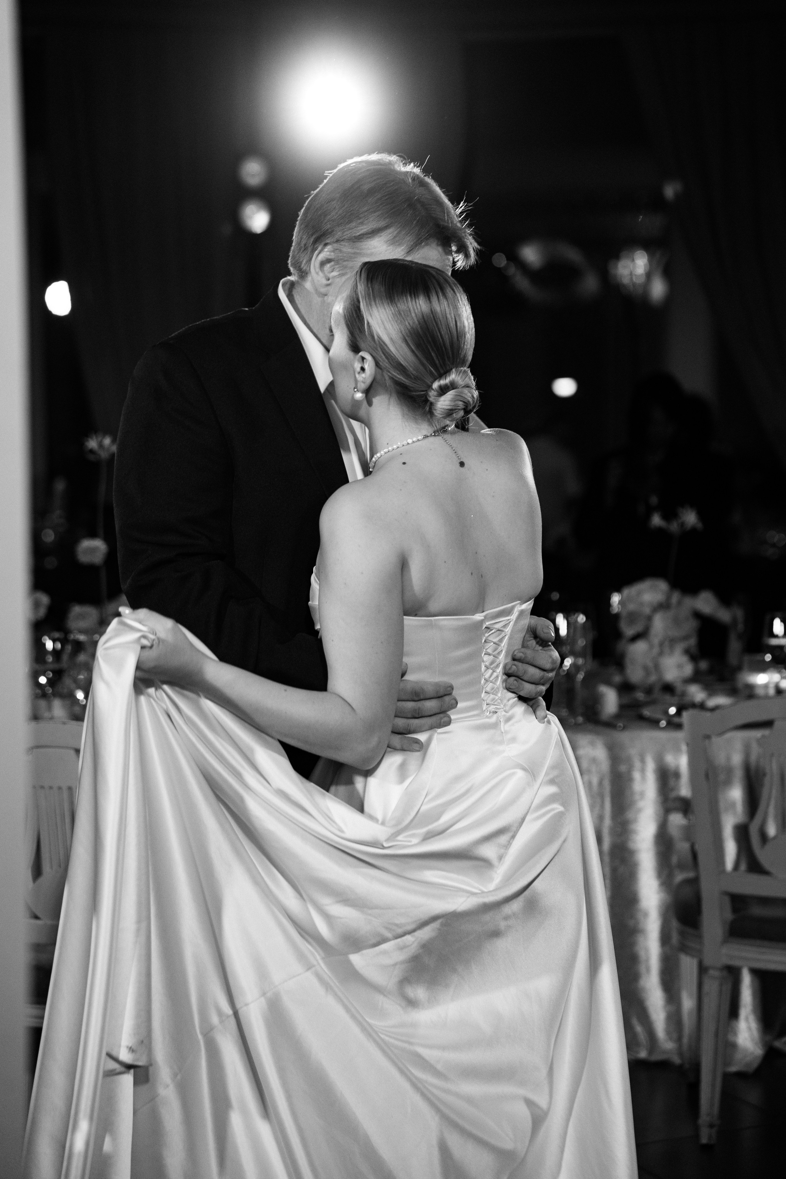 Юлия & Максим. Уютная свадьба в стиле современная классика на заливе. Свадебный фотограф организатор в Санкт-Петербурге Ассоль Опарина