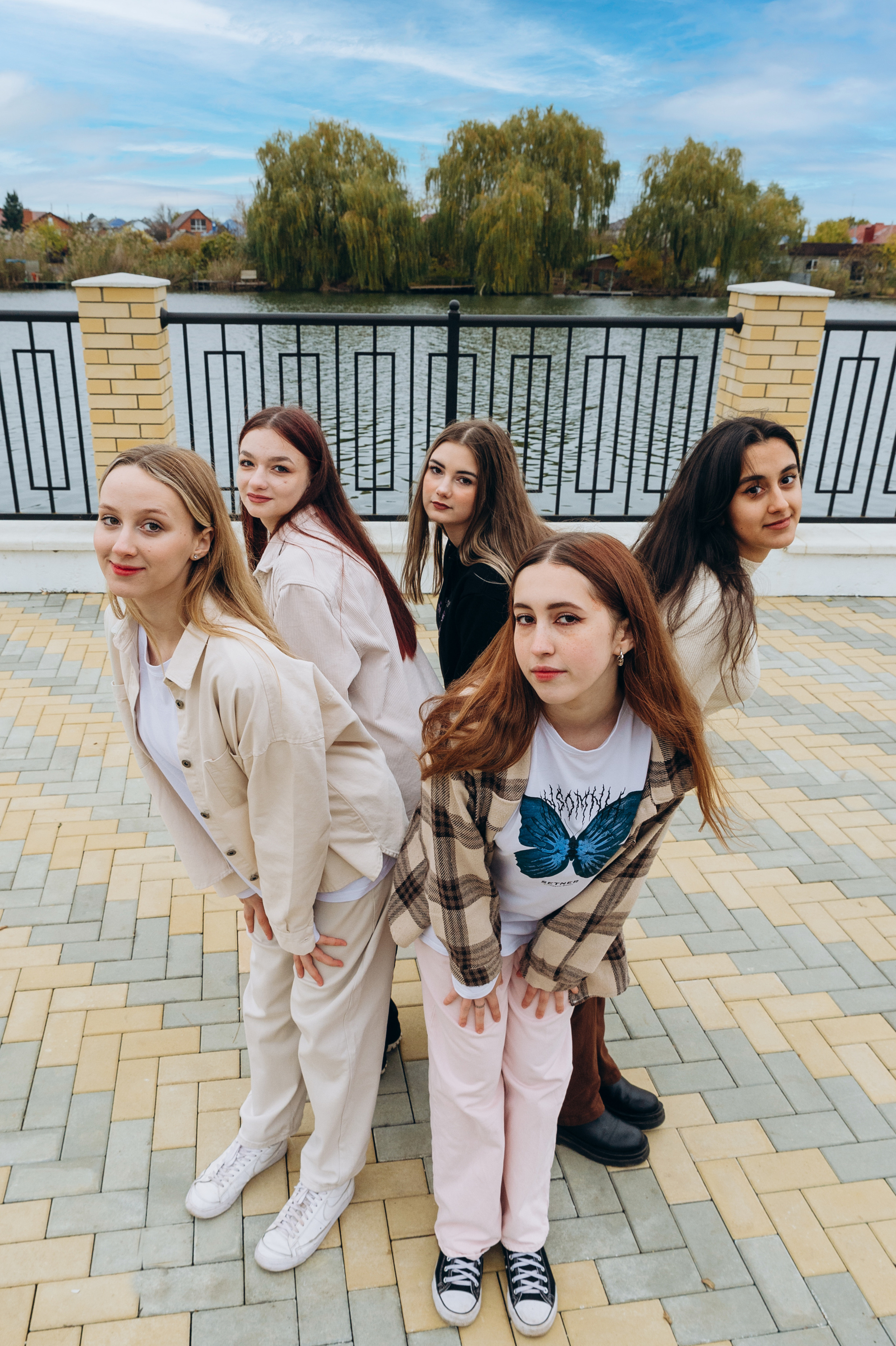 Групповые фотографии. ProAlbom — Выпускные альбомы в Кореновске и Краснодарском крае