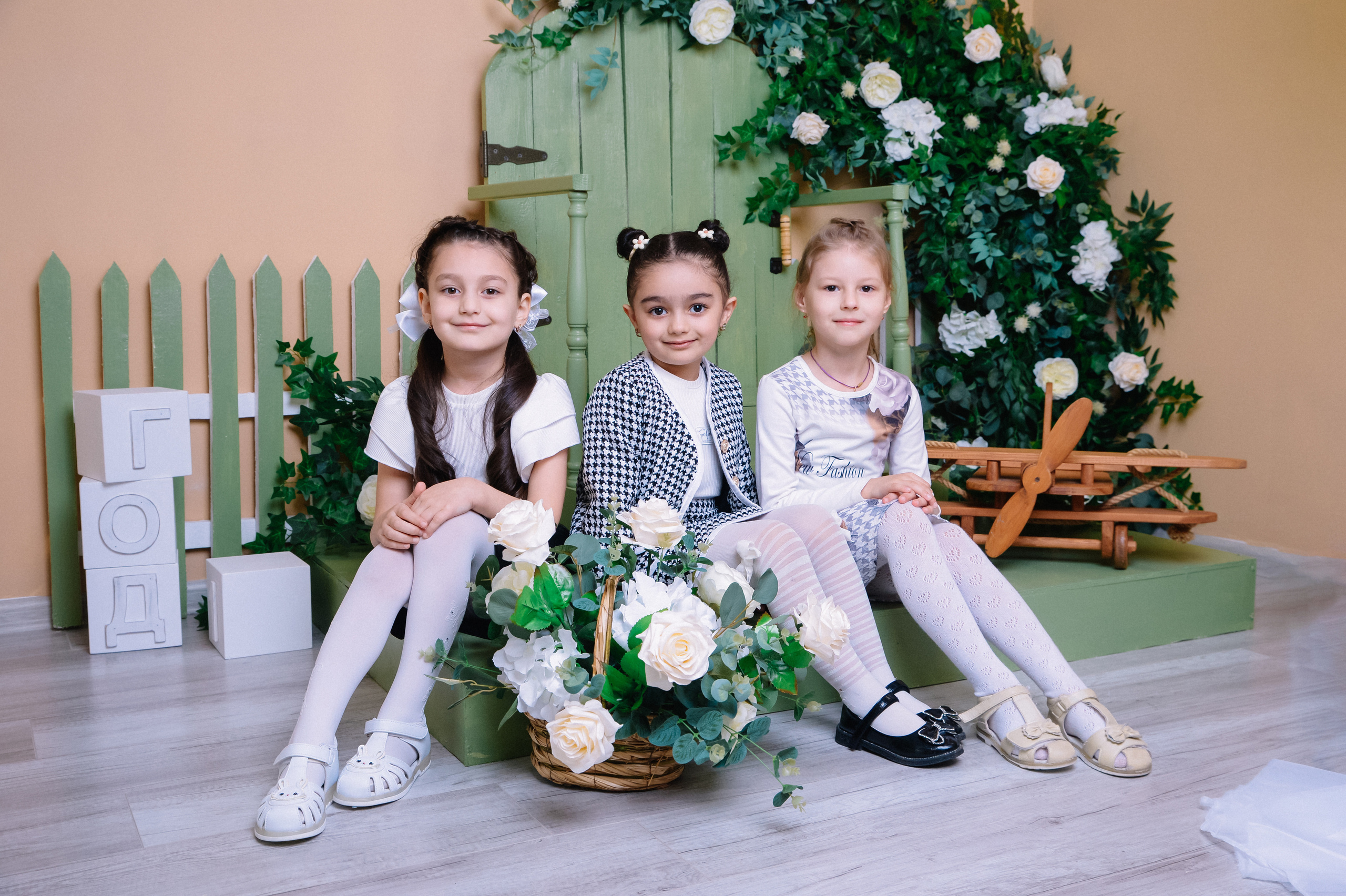 Групповые фотографии. ProAlbom — Выпускные альбомы в Кореновске и Краснодарском крае