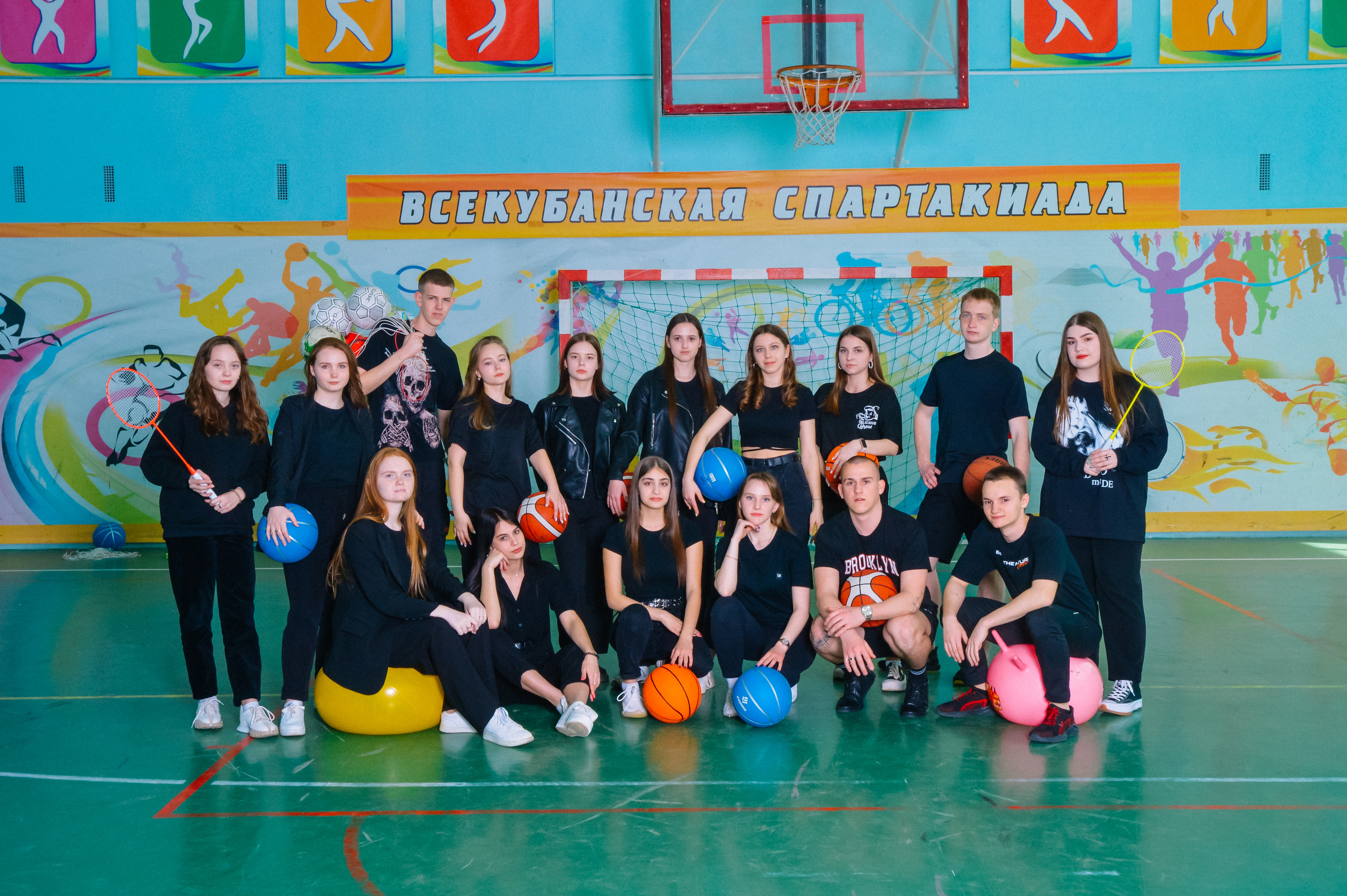 Групповые фотографии. ProAlbom — Выпускные альбомы в Кореновске и Краснодарском крае