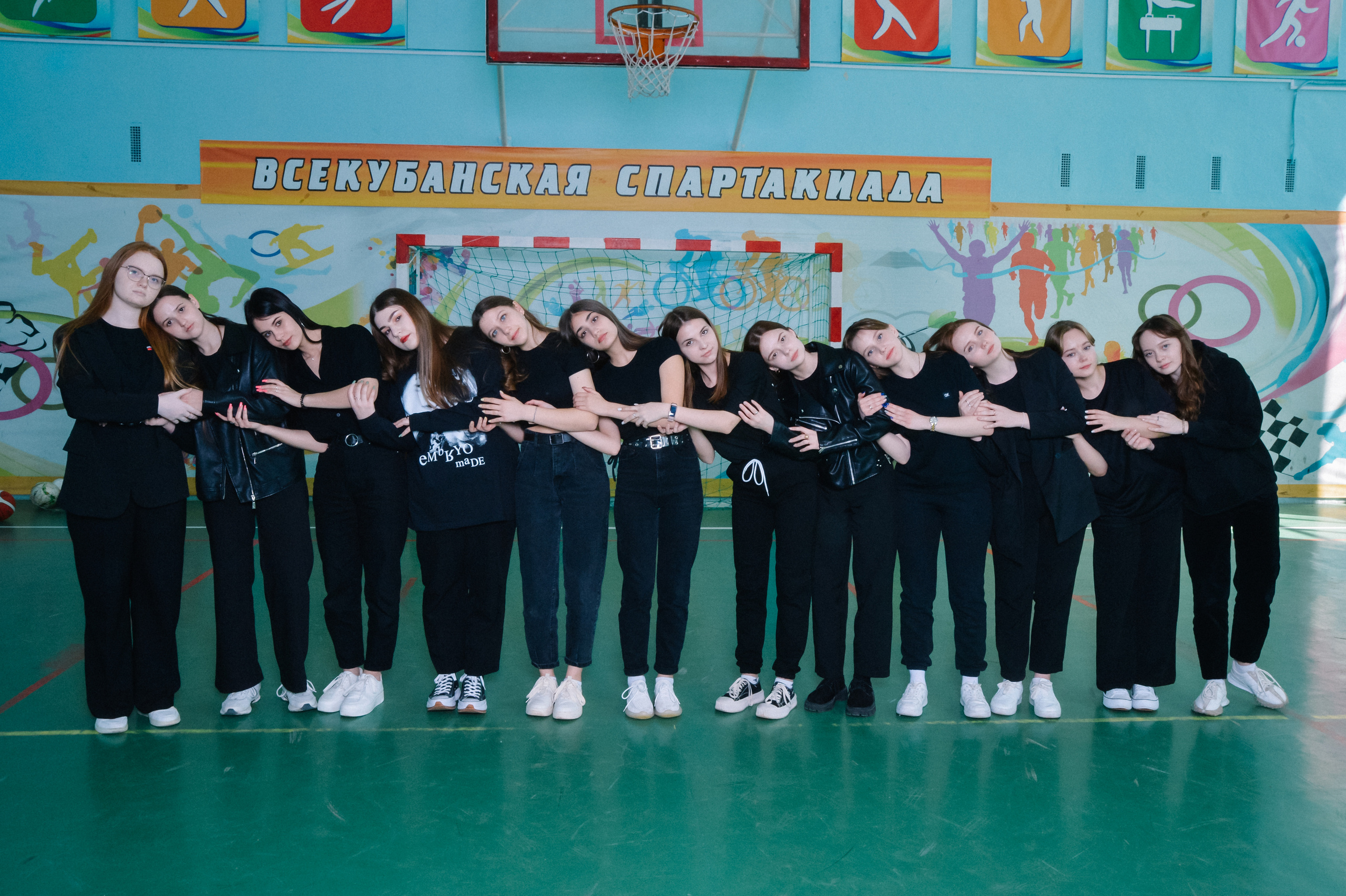 Групповые фотографии. ProAlbom — Выпускные альбомы в Кореновске и Краснодарском крае