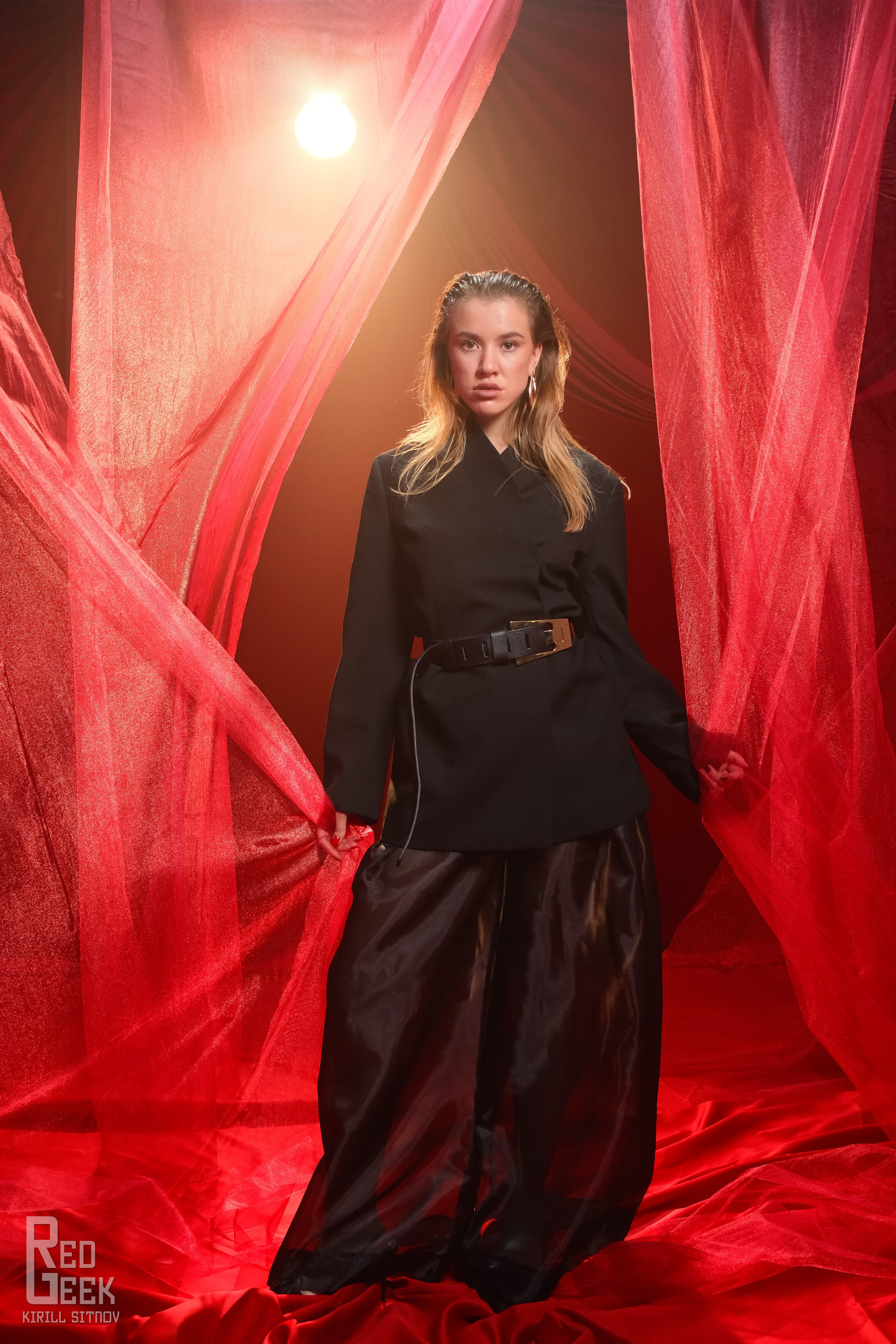 Владислава. 基里尔*西特诺夫是一位摄影师、教师，也是教育和IT方面的专家