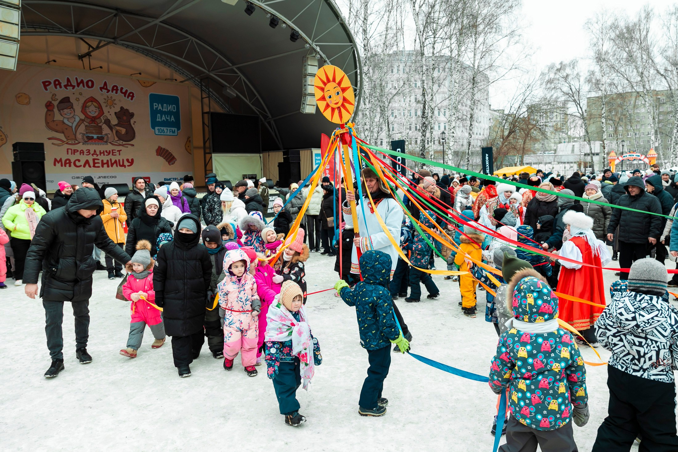 Масленица в берёзовой роще. Фотограф в Новосибирске Сергей Белов
