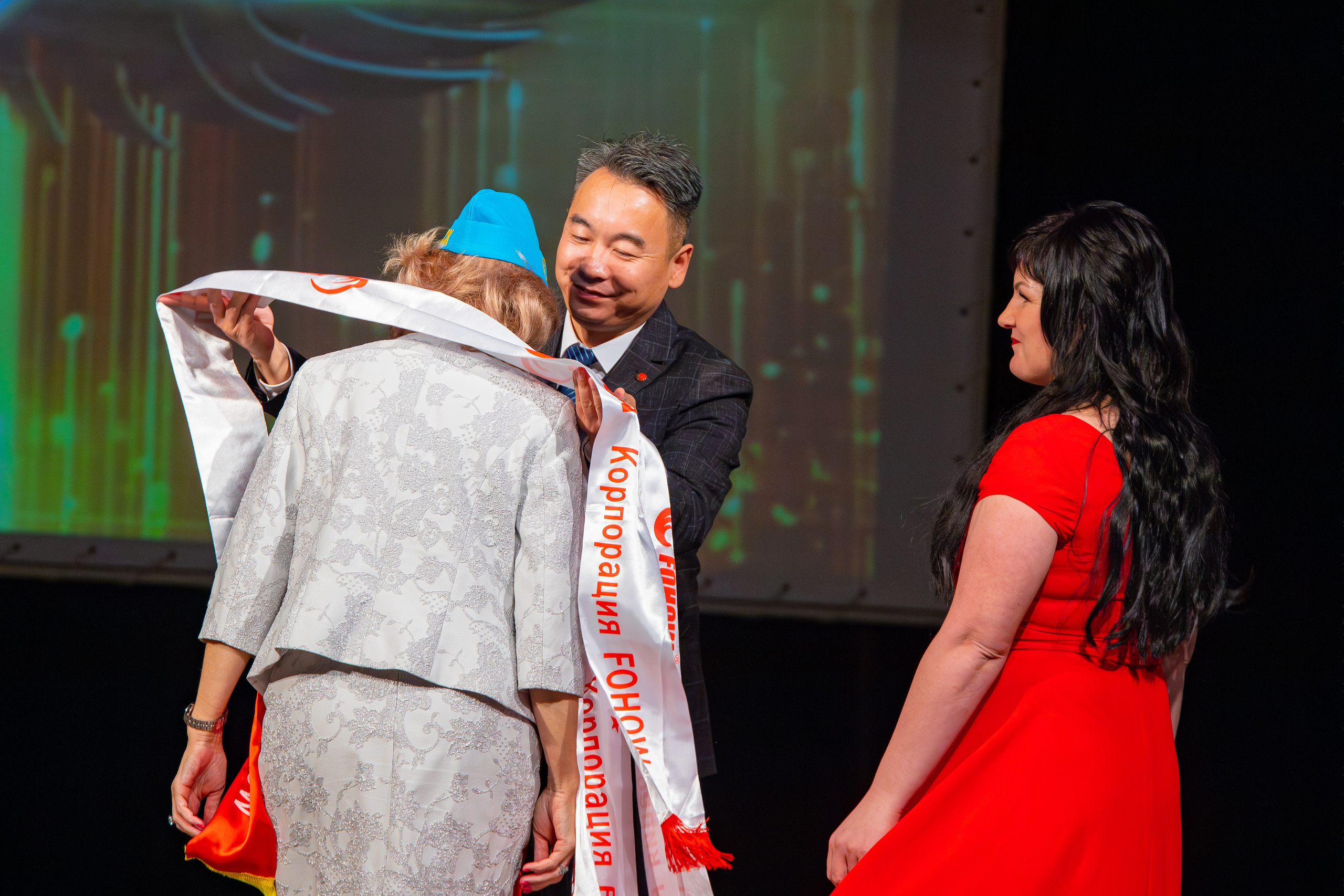 Корпорация FOHOW. Фотограф Александр Поздняков  Новосибирск