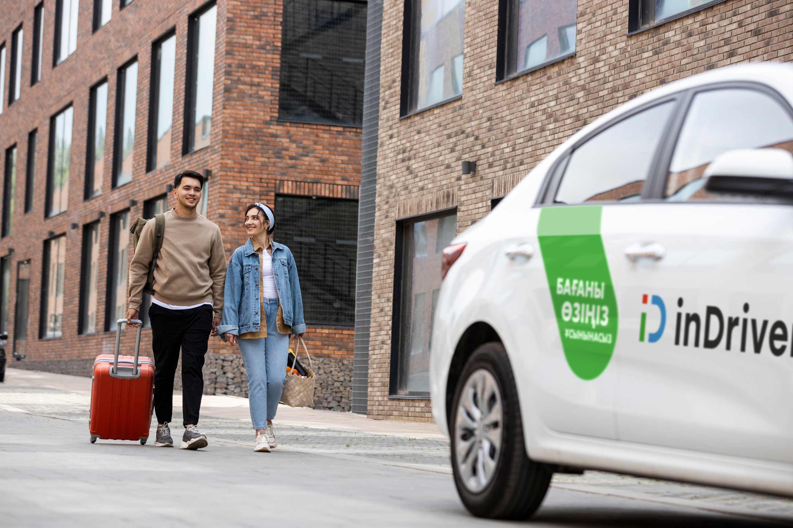 Реклама. Фотограф в Алматы Виктор Магдеев