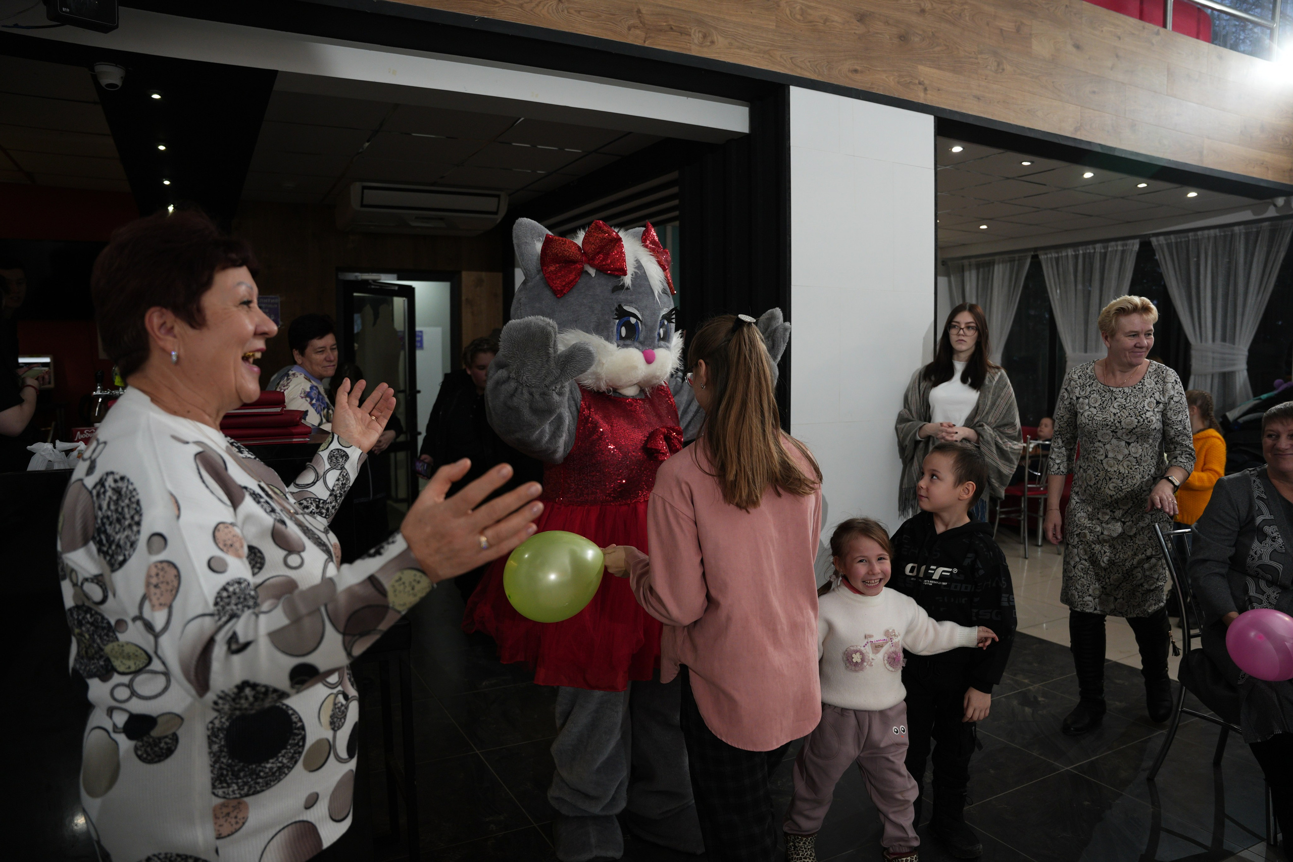 «Ты в этом мире не один " социально благотворительное мероприятие. Ольга Плаксина фотограф в Саратове