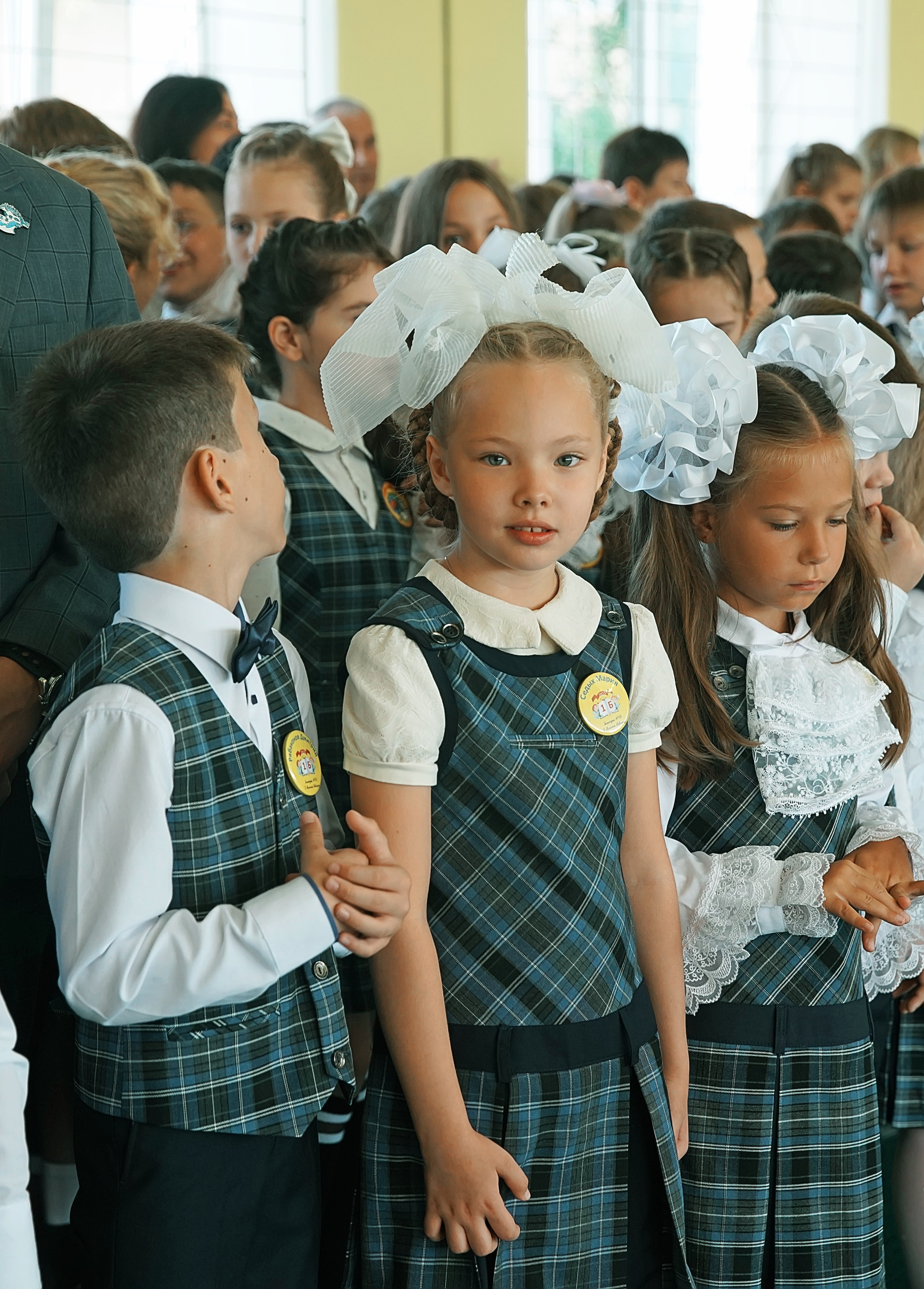 Первый класс линейка, в классе, портреты. Семейный и детский фотограф в Нижнем Новгороде