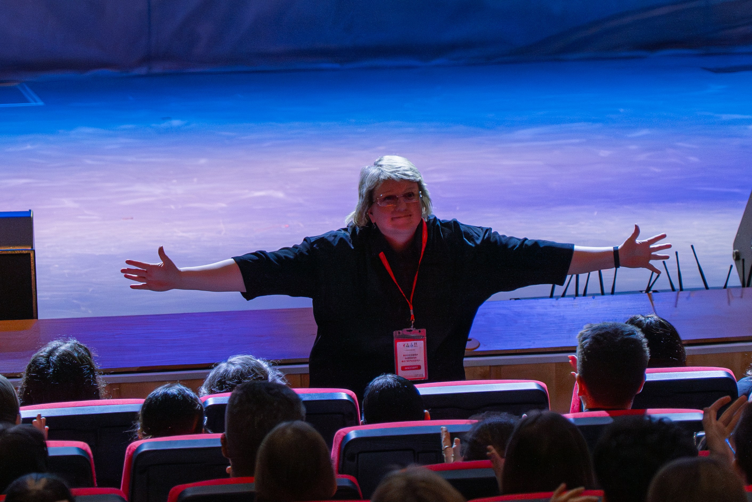 Полуфинал городского конкурса профессионального мастерства «Вожатый и его команда». Репортажный фотограф в Москве и Зеленограде Виктория Шишова