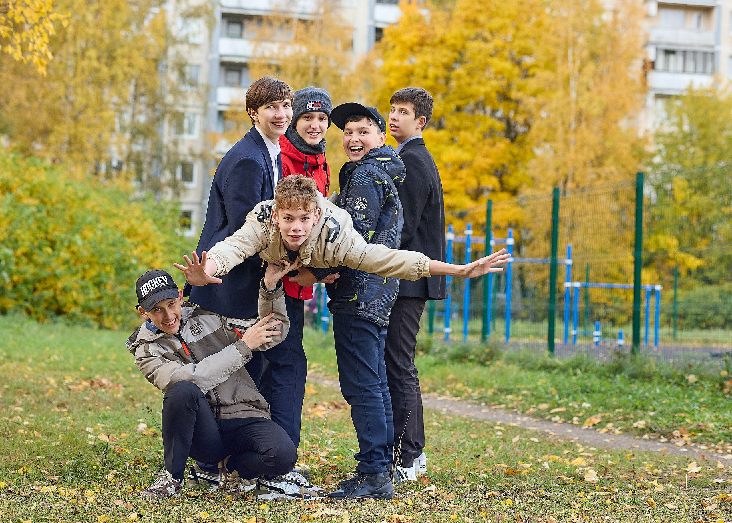 Фотосъёмка около школы. Школьный фотограф в Санкт-Петербурге Бочарова Ольга
