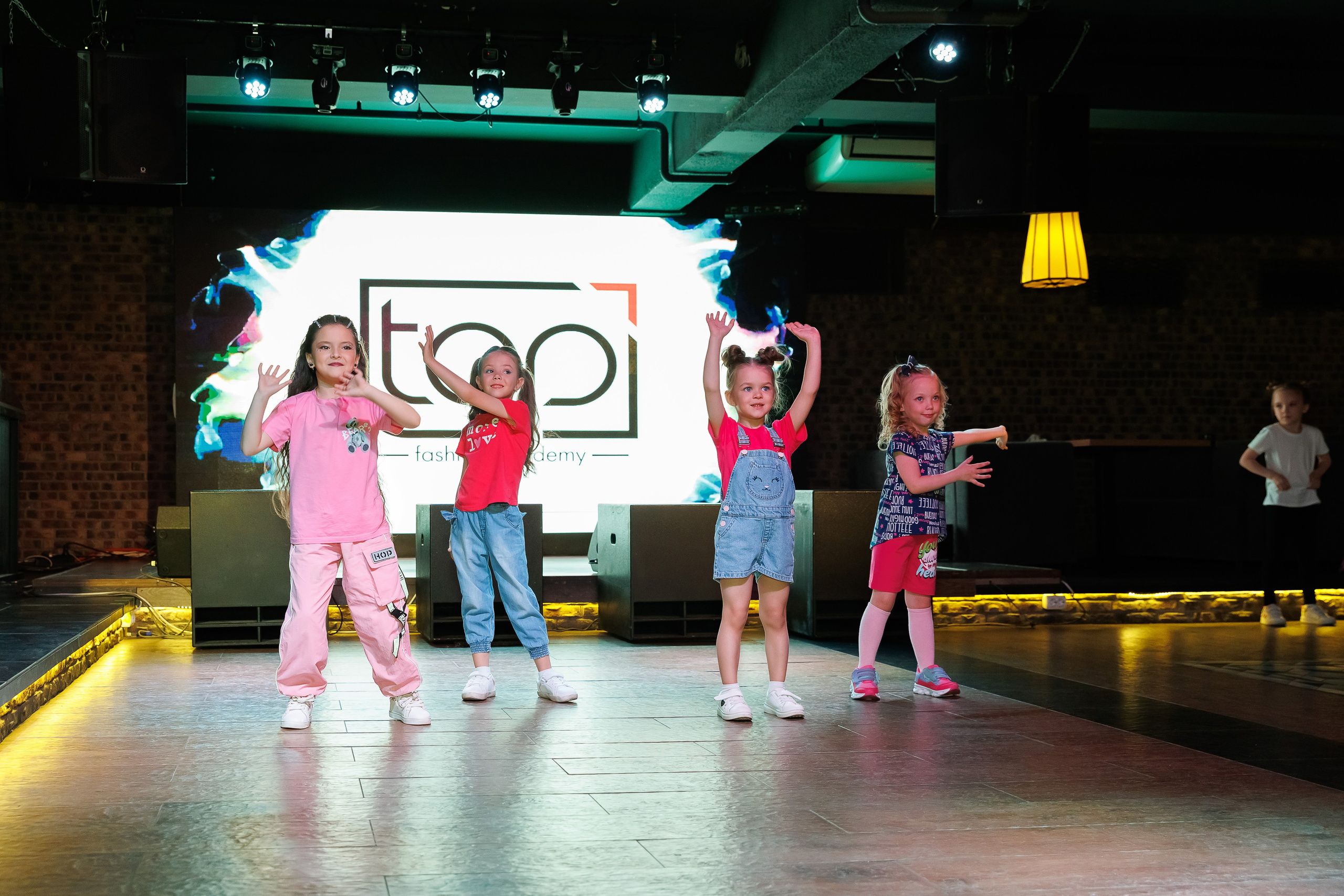 Выпускной модельной школы Top.nsk. Фотограф Новосибирск — Наталья Гресь