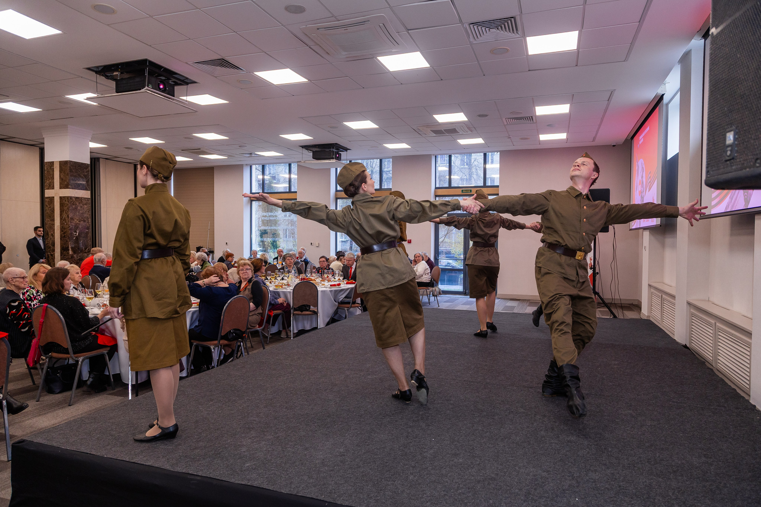 Конгрессный центр ПетроКонгресс 80 лет Великой Победе. Фотограф в Санкт-Петербурге Чумаков Семен