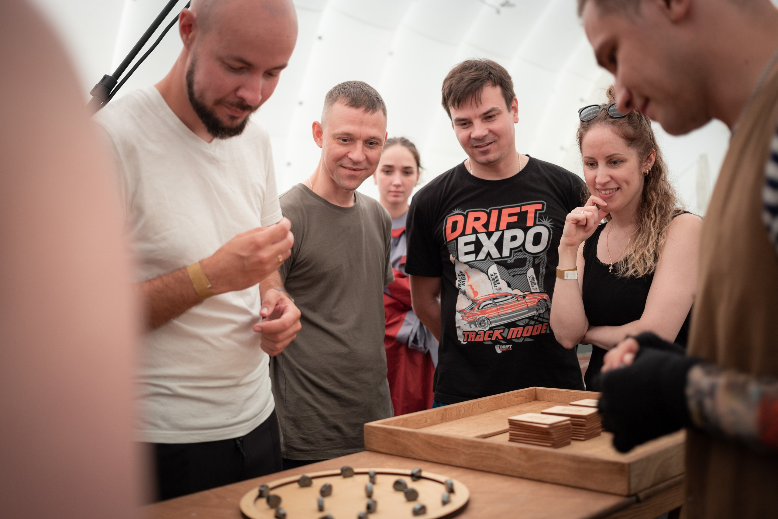 Фотосъемка Форт Боярд в СПБ, репортаж про корпоратив в стиле игры. Портретные фотосессии, контент-съемки, репортаж