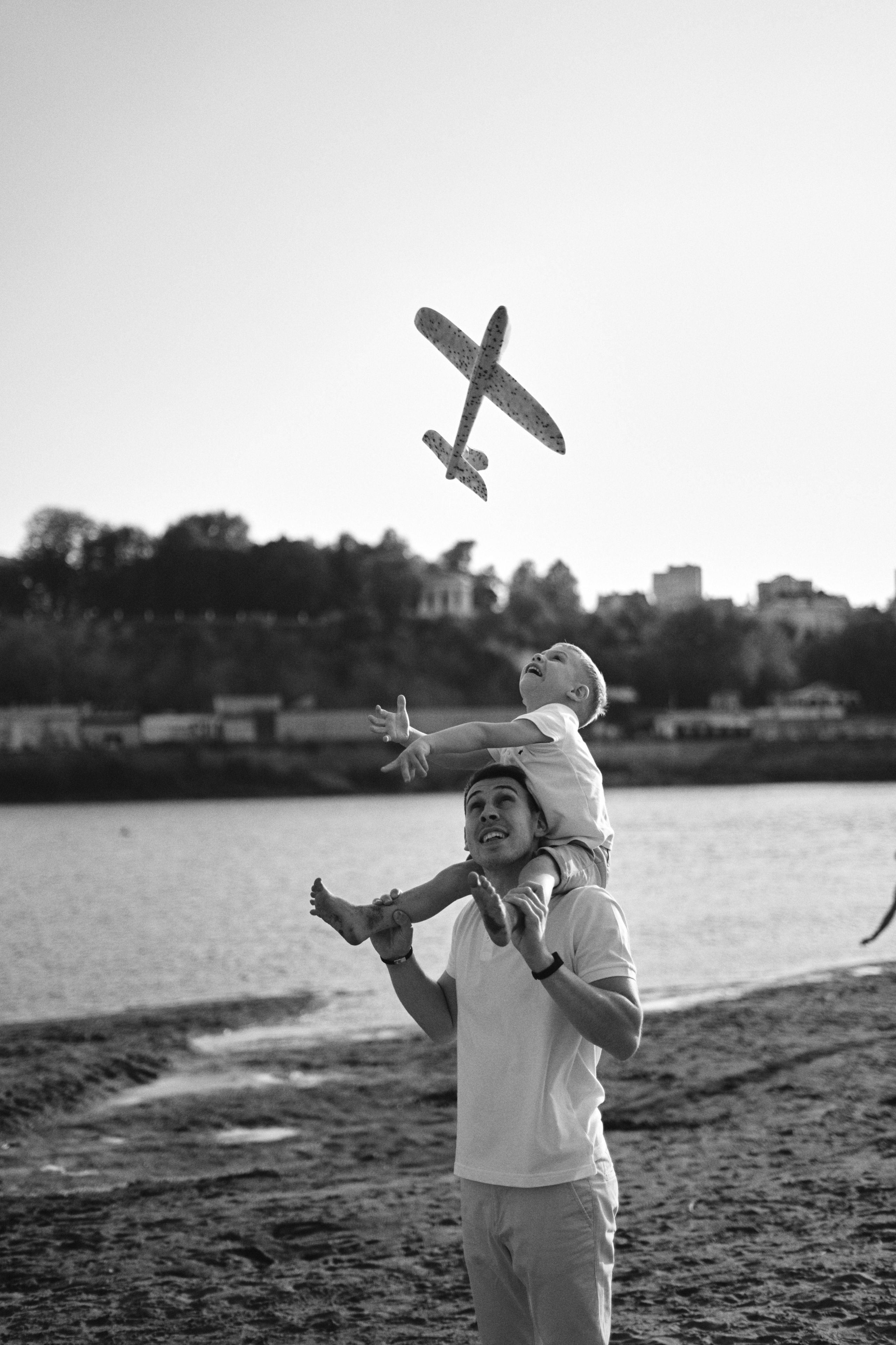 Пляж, ветер и объятия. Фотограф Киров Анжелика Некрасова