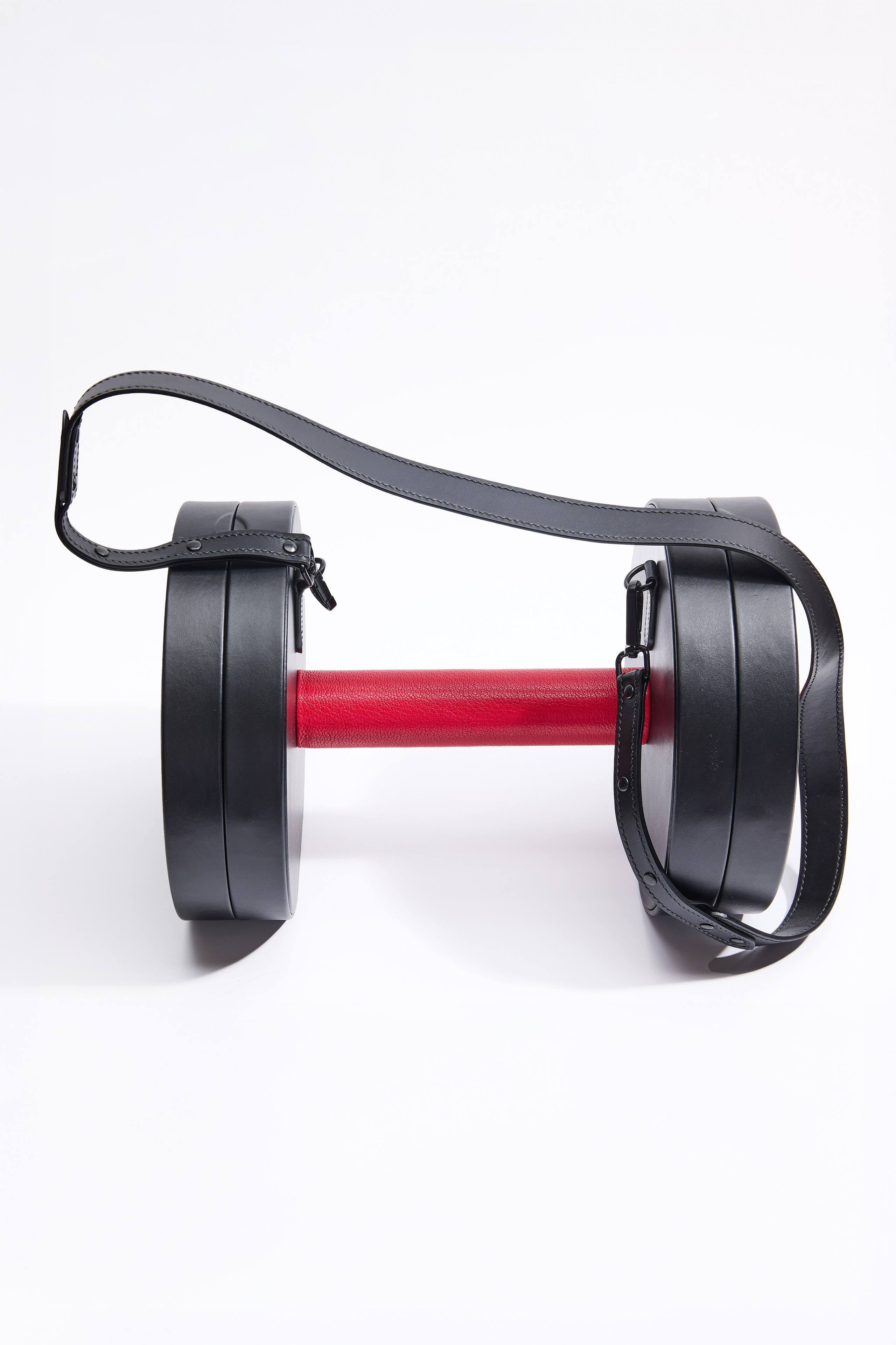 Сумка DUMBBELL BAG. Частный мастер — дизайнер по созданию аксессуаров из кожи Олег Шарыгин