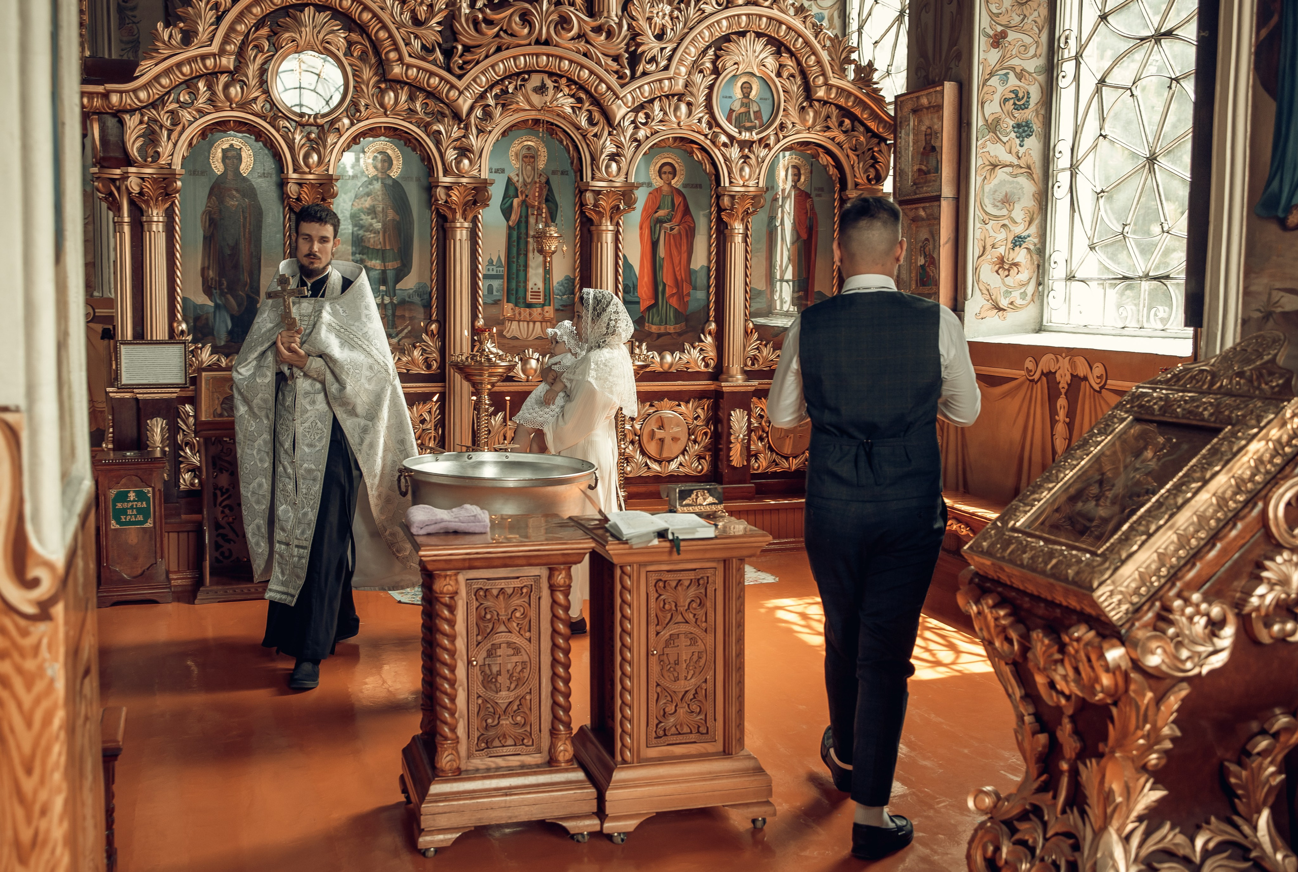 Таинство Крещения Василисы. Свято-Успенский храм. Свадебный фотограф Краснодар Инна Кириенко