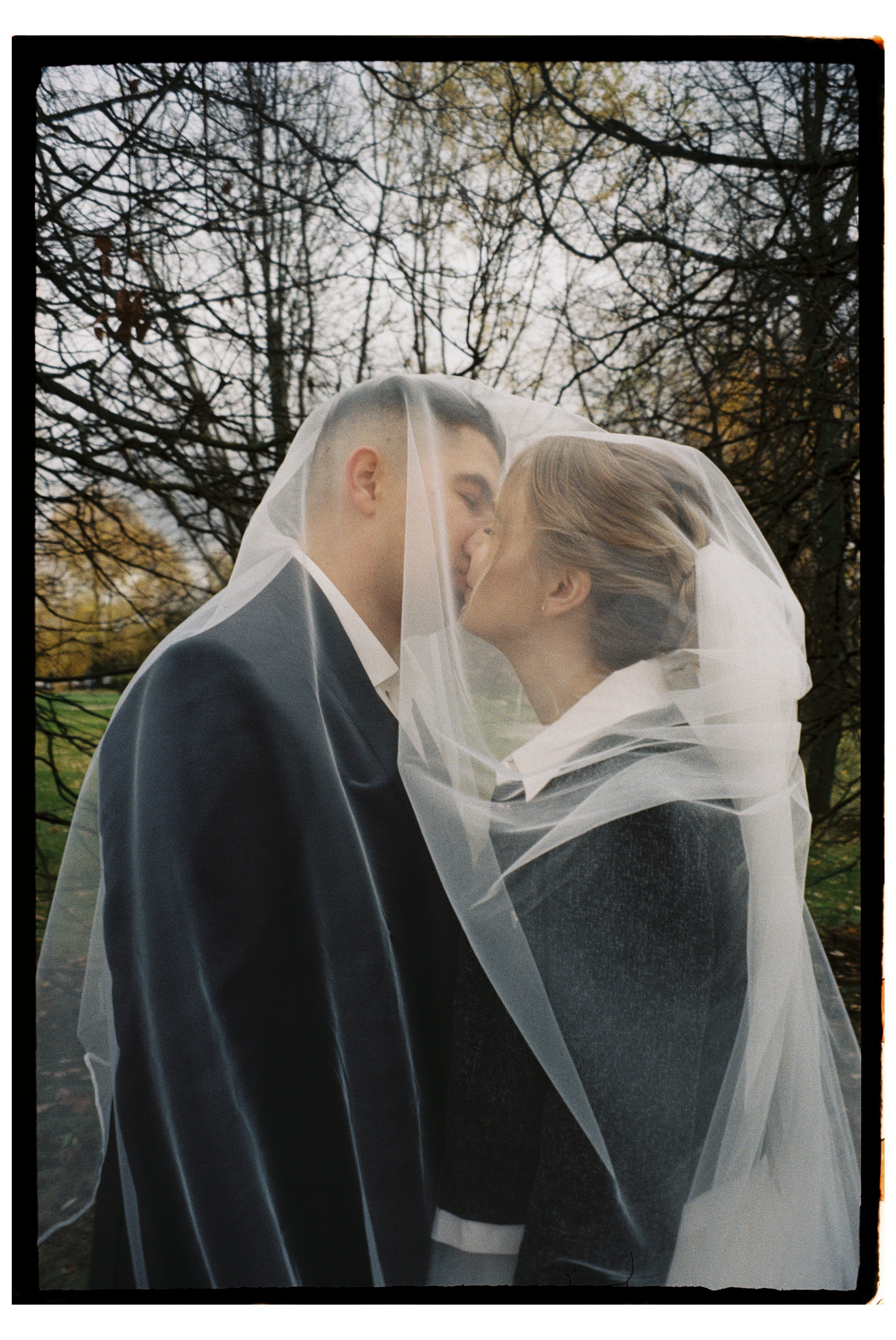 На плёнку (Саша и Лиза). Фотограф в Москве — Евгения Прокопенко