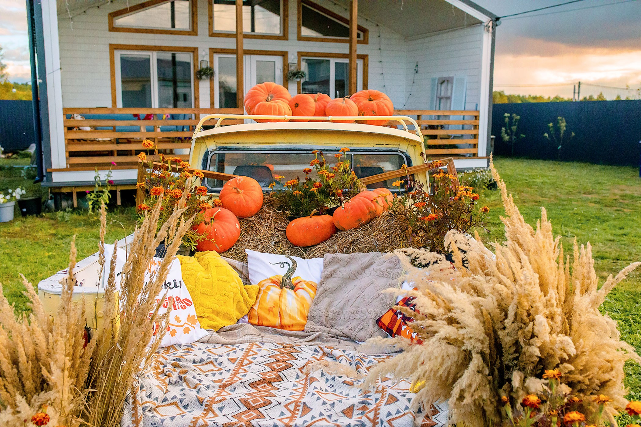 Локации Осень 2025. Загородная фотостудия фотопространство в Раменском районе Гжель
