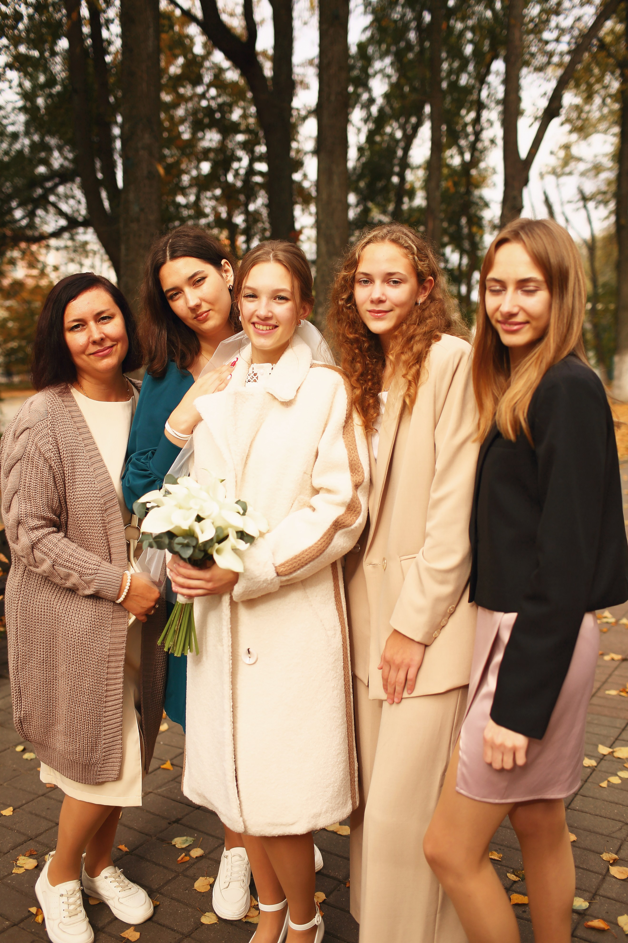 Съемка пары в осеннем городе и в студии. Свадебный и репортажный фотограф в Ярославле и Санкт-Петербурге Роман Микрюков