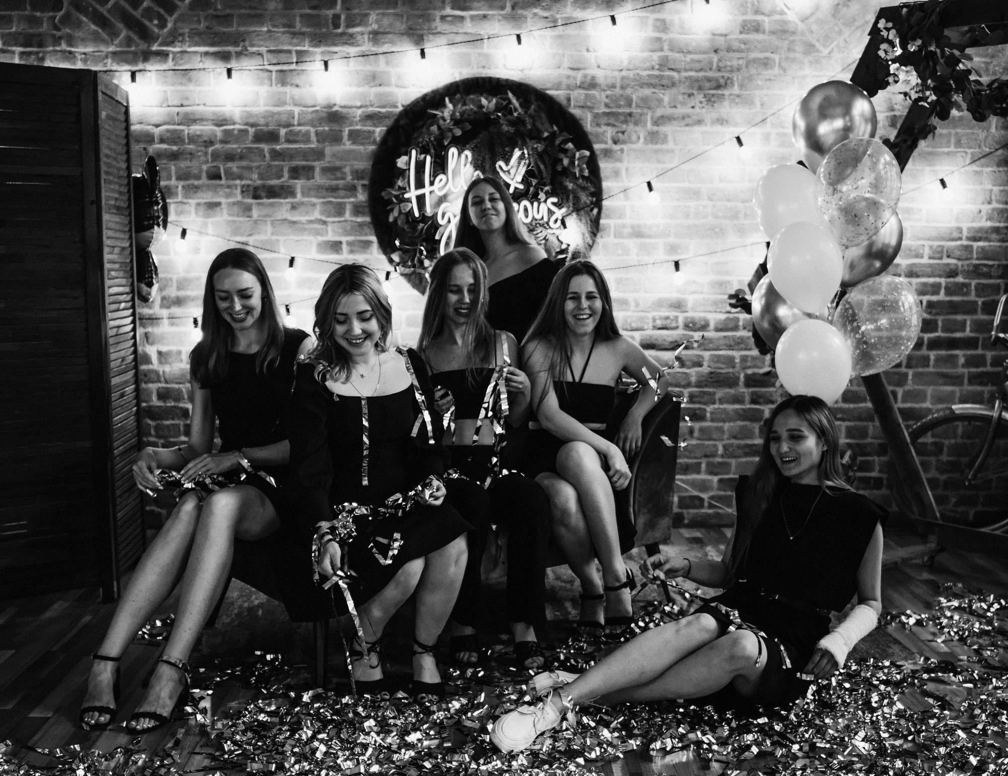 Девичник Элины. Семейный и свадебный фотограф в Санкт-Петербурге Яна